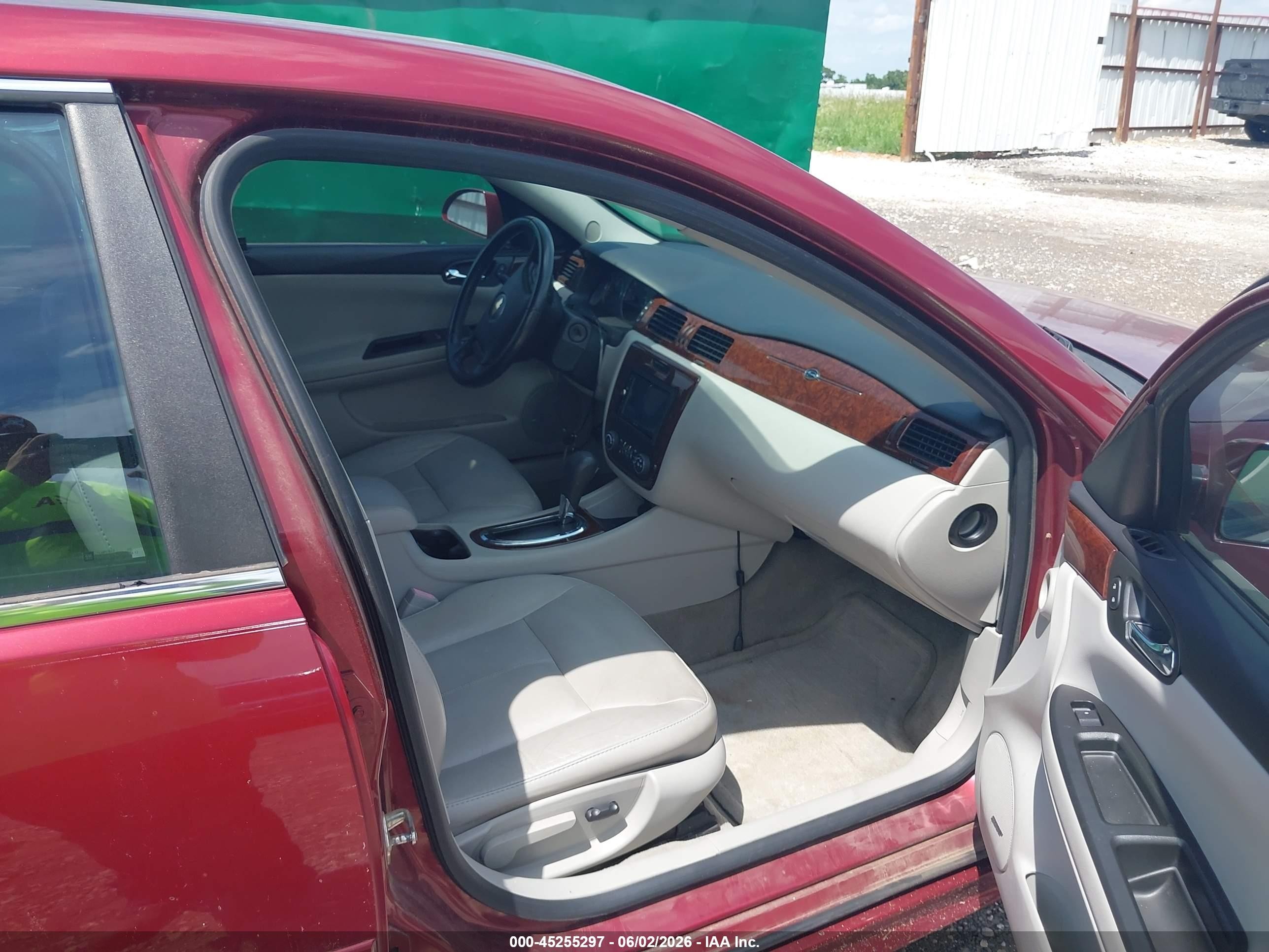 2011 Chevrolet Impala Lt Maroon vin: 2G1WB5EK4B1258663
