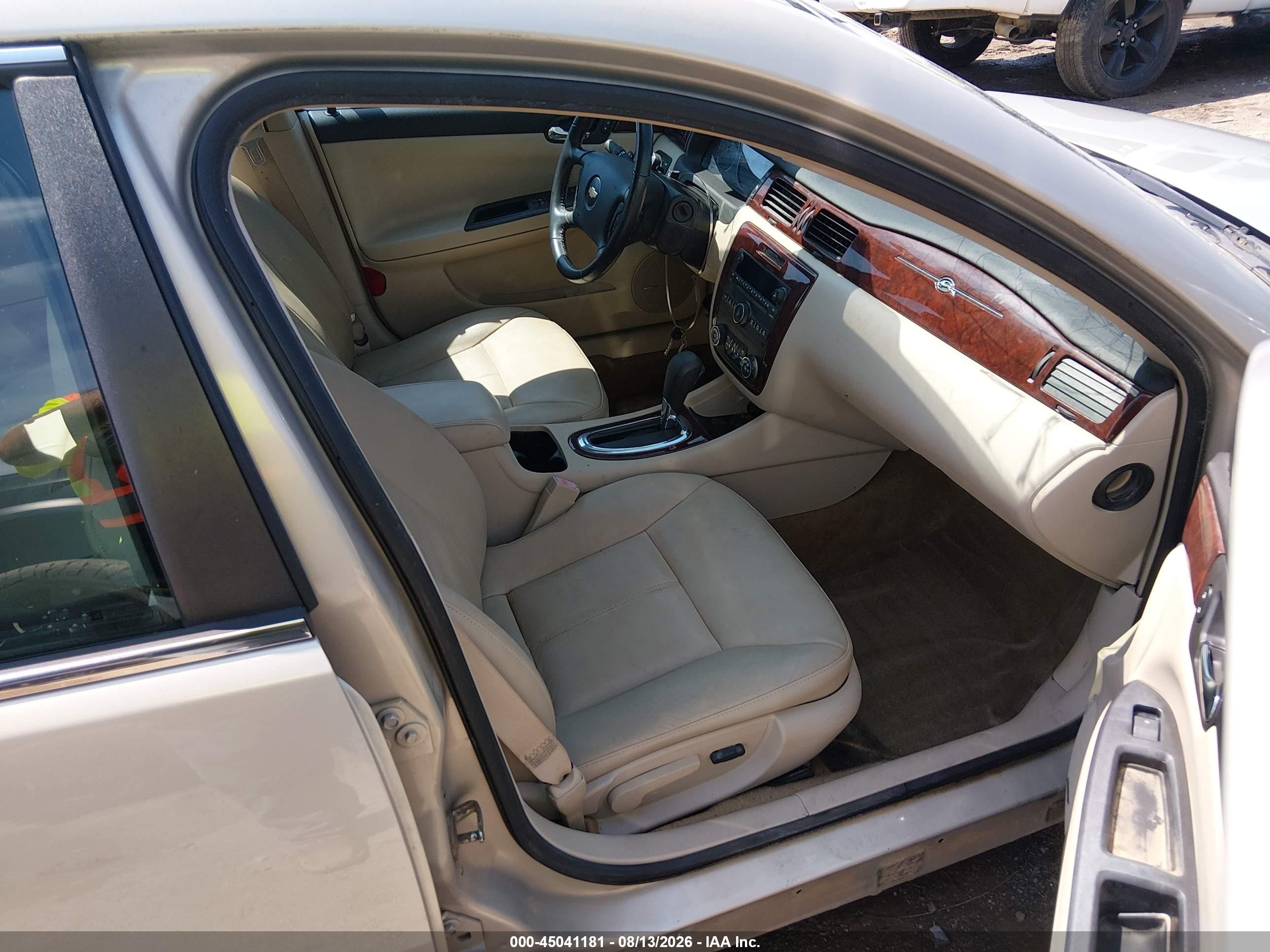 2010 Chevrolet Impala Lt Gold vin: 2G1WB5EK5A1173281