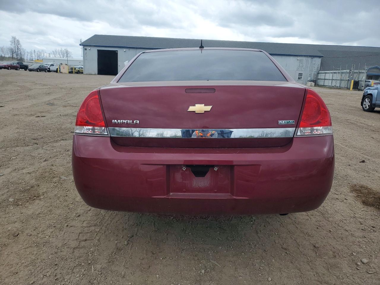 2011 Chevrolet Impala Lt Red vin: 2G1WB5EK6B1183982