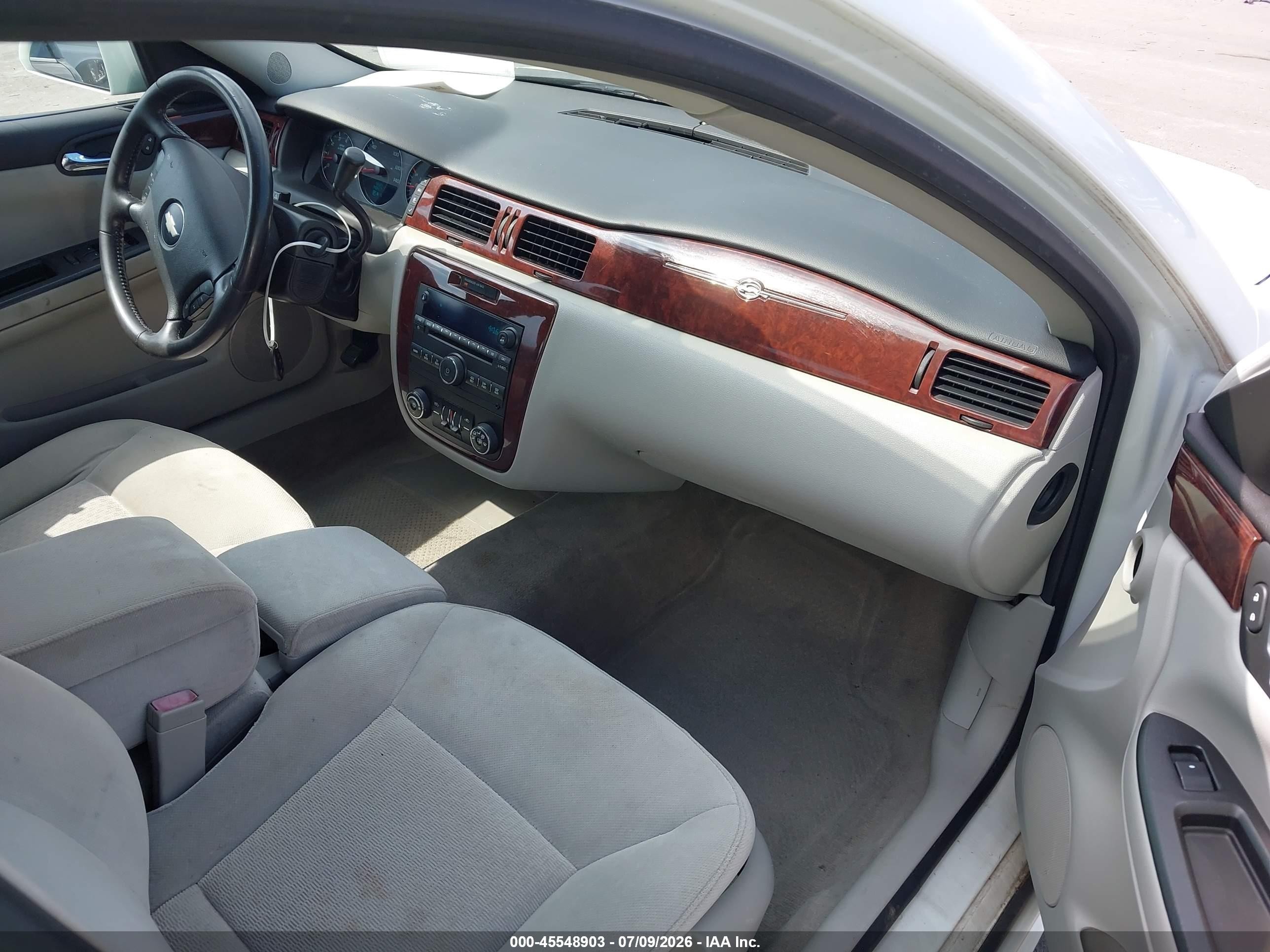 2010 Chevrolet Impala Lt White vin: 2G1WB5EK7A1148947