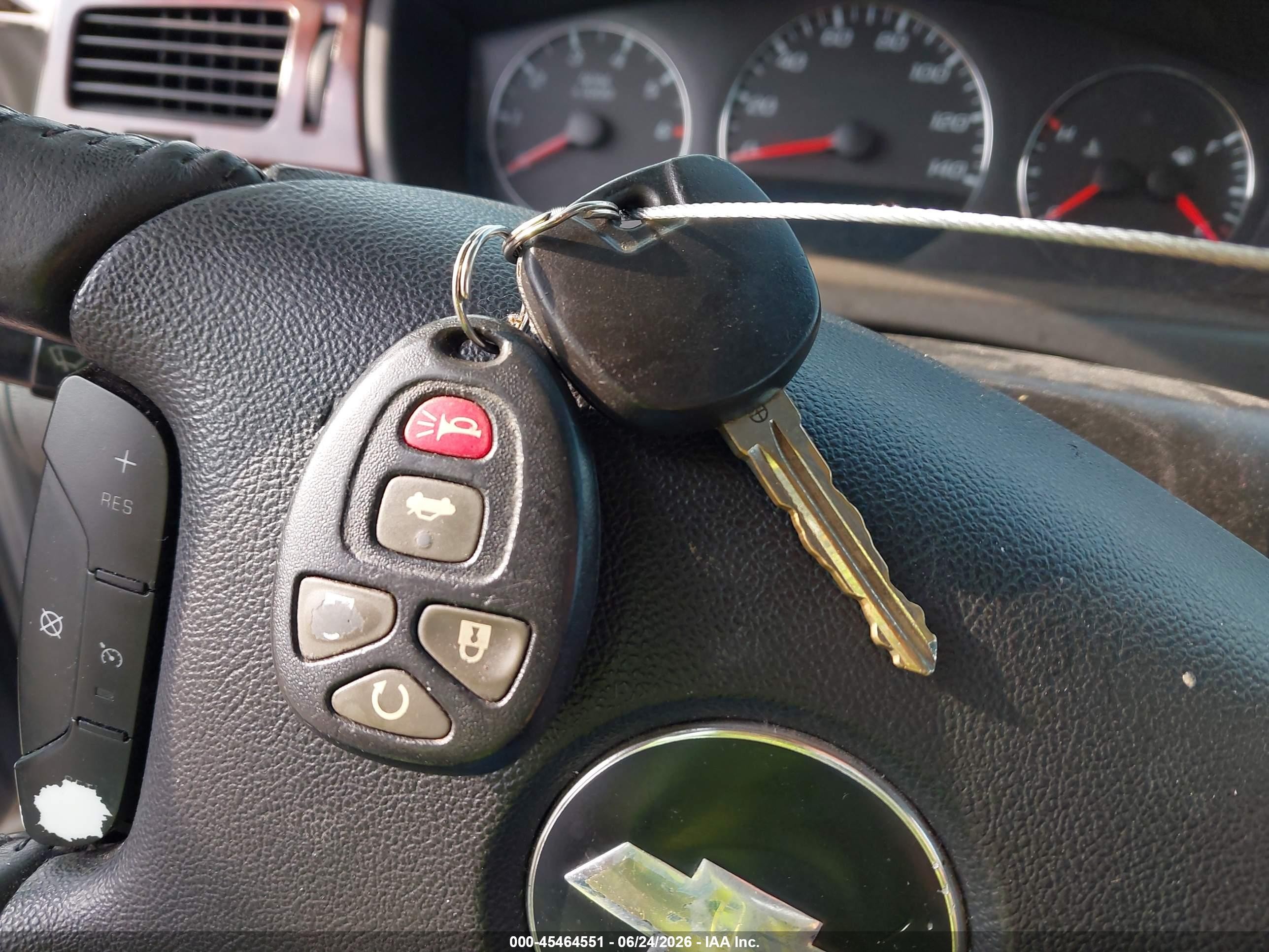 2010 Chevrolet Impala Lt Silver vin: 2G1WB5EK7A1162850