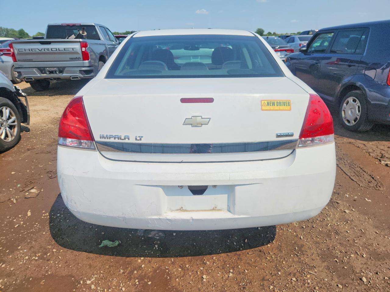 2010 Chevrolet Impala Lt White vin: 2G1WB5EK7A1194486
