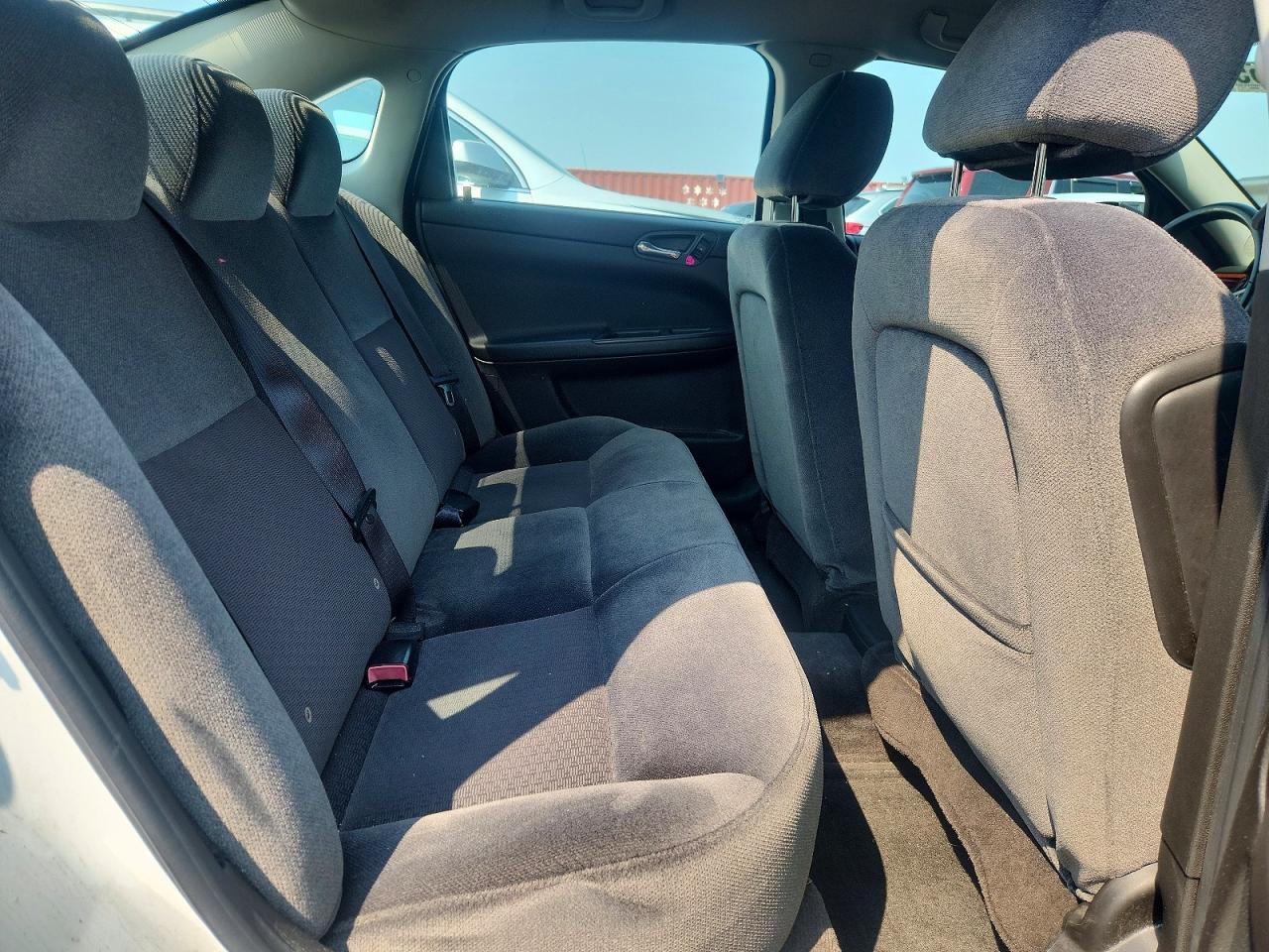 2010 Chevrolet Impala Lt White vin: 2G1WB5EK7A1194486