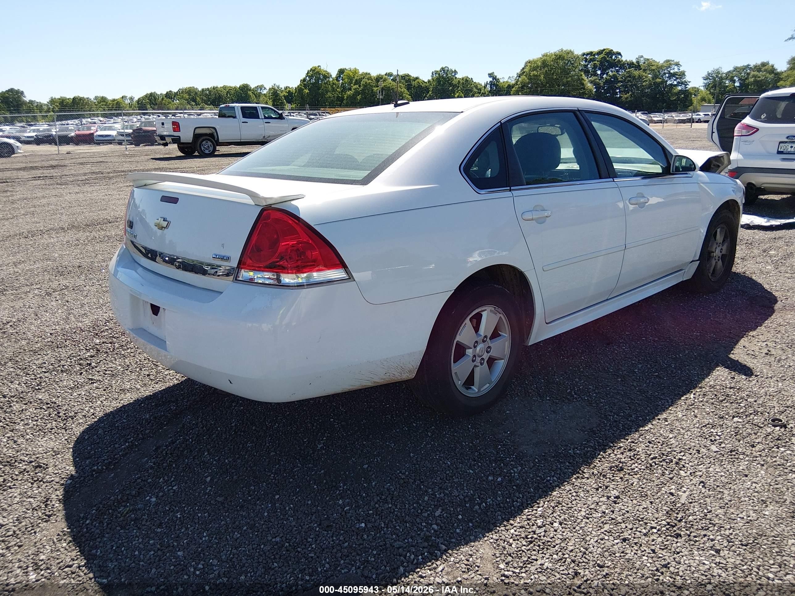 2010 Chevrolet Impala Lt White vin: 2G1WB5EK7A1224344