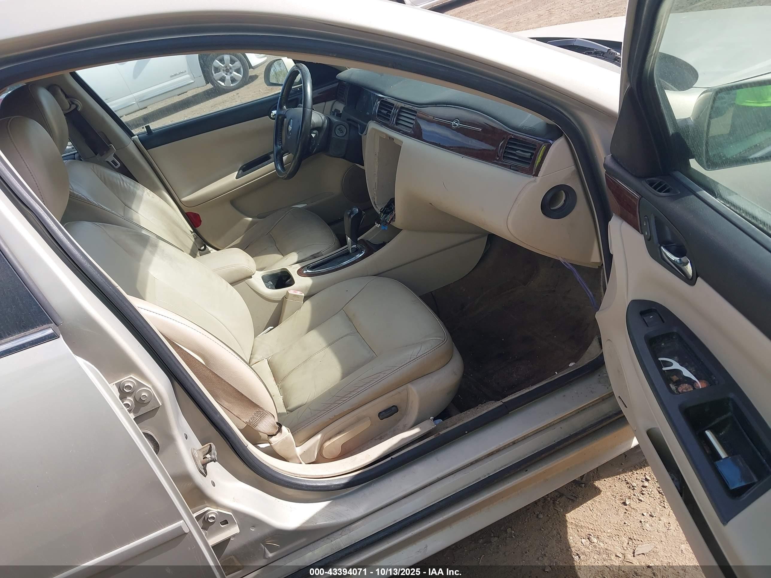 2010 Chevrolet Impala Lt Tan vin: 2G1WB5EK7A1241192