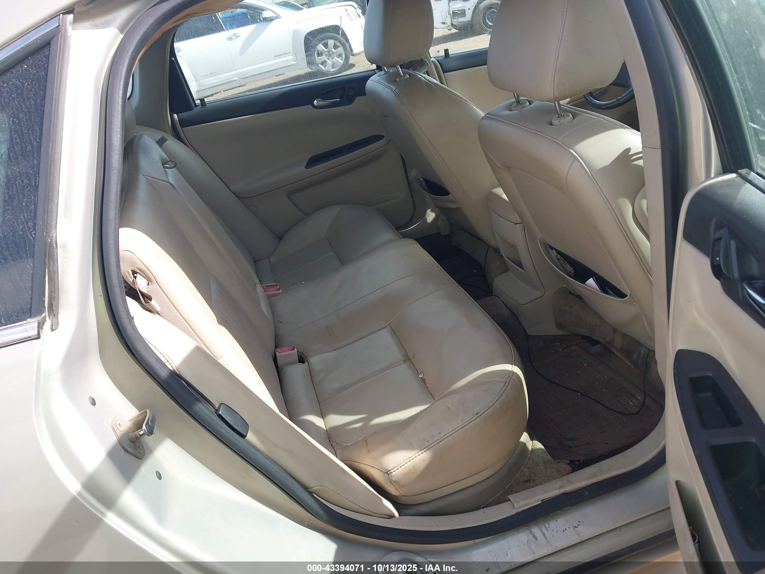 2010 Chevrolet Impala Lt Tan vin: 2G1WB5EK7A1241192