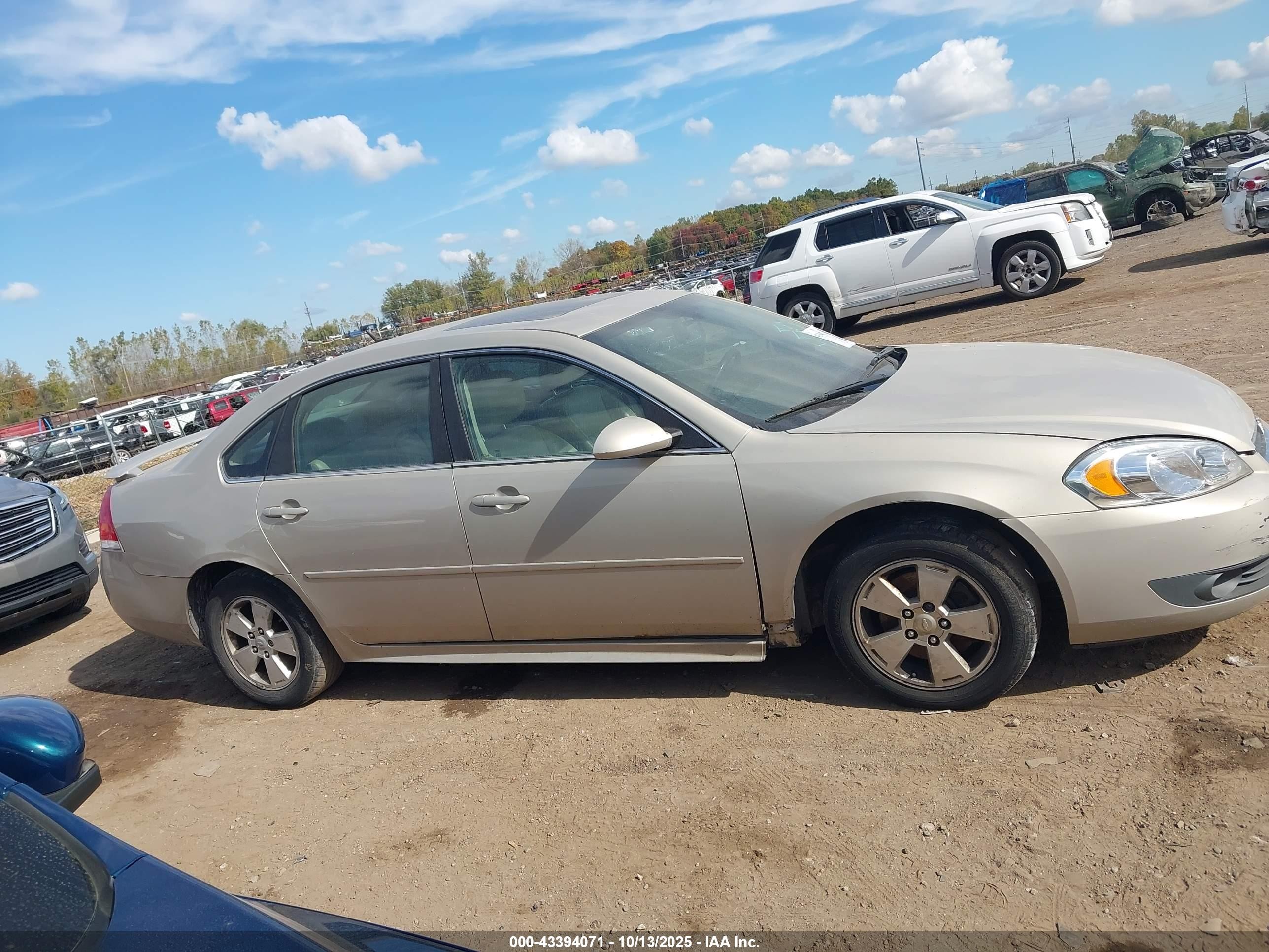 2010 Chevrolet Impala Lt Tan vin: 2G1WB5EK7A1241192