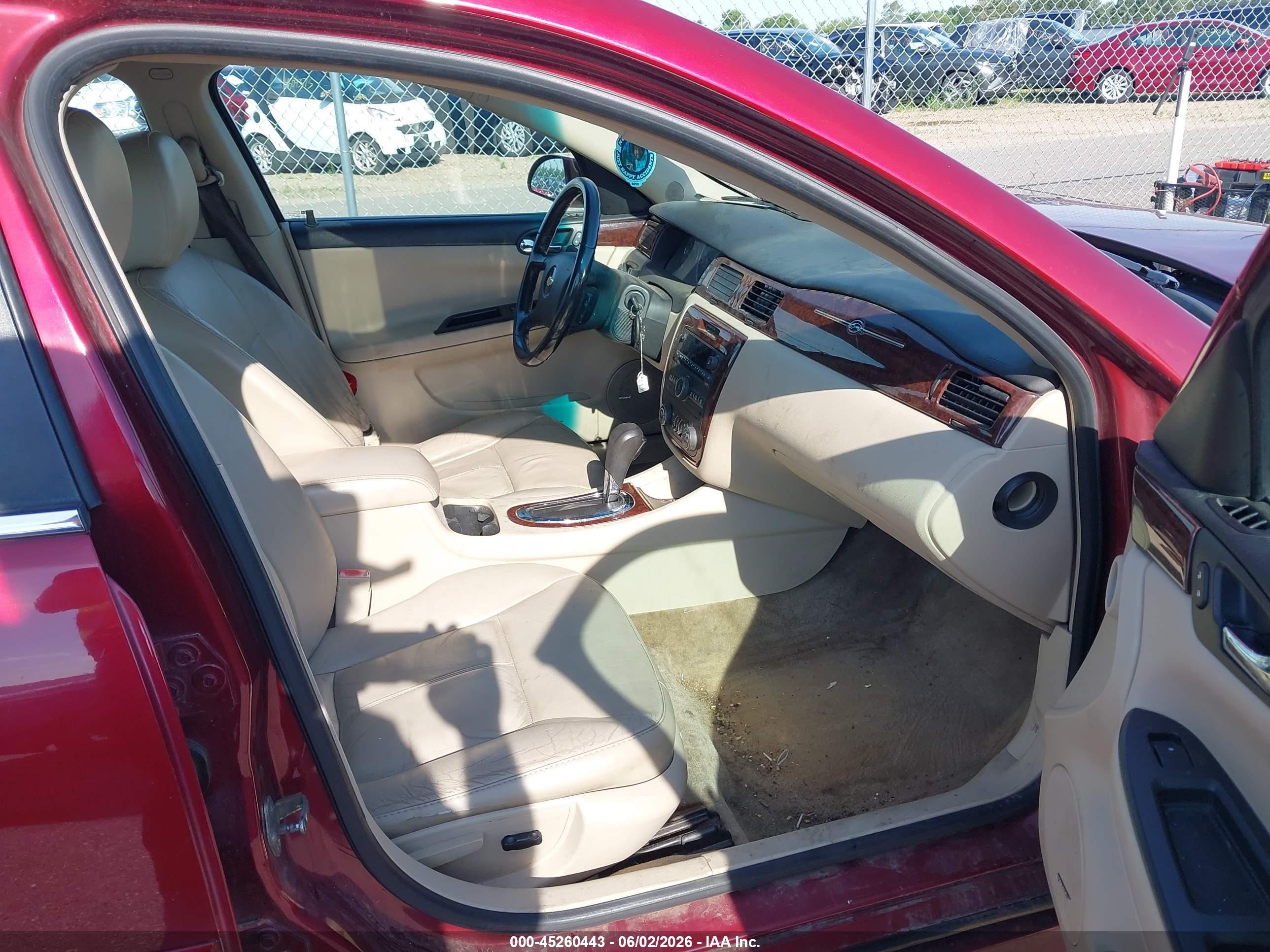 2011 Chevrolet Impala Lt Red vin: 2G1WB5EK7B1184963