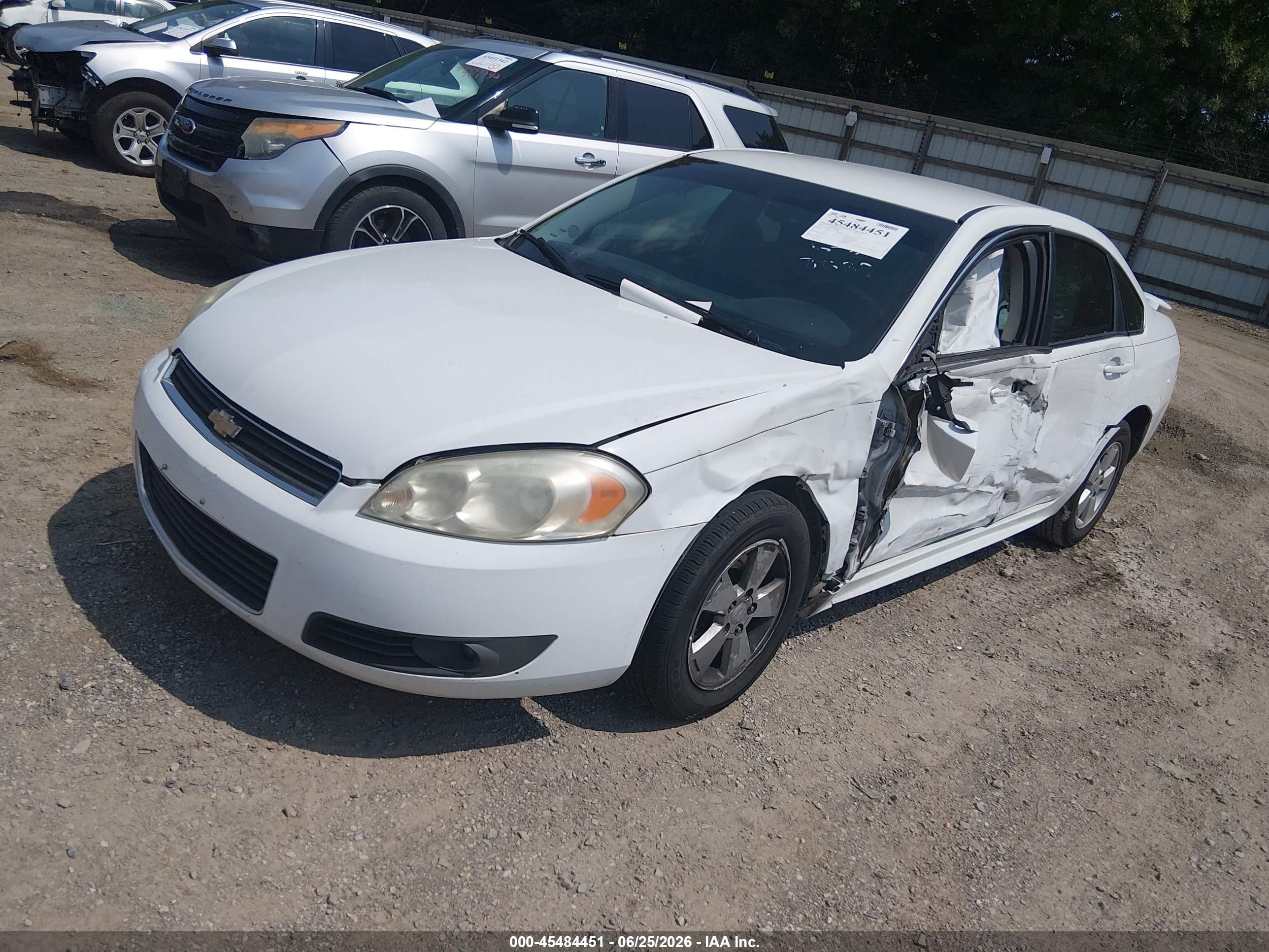 2010 Chevrolet Impala Lt White vin: 2G1WB5EK8A1168639