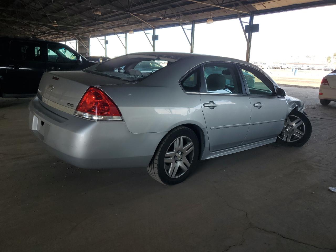 2010 Chevrolet Impala Lt Серебряный vin: 2G1WB5EK8A1254811
