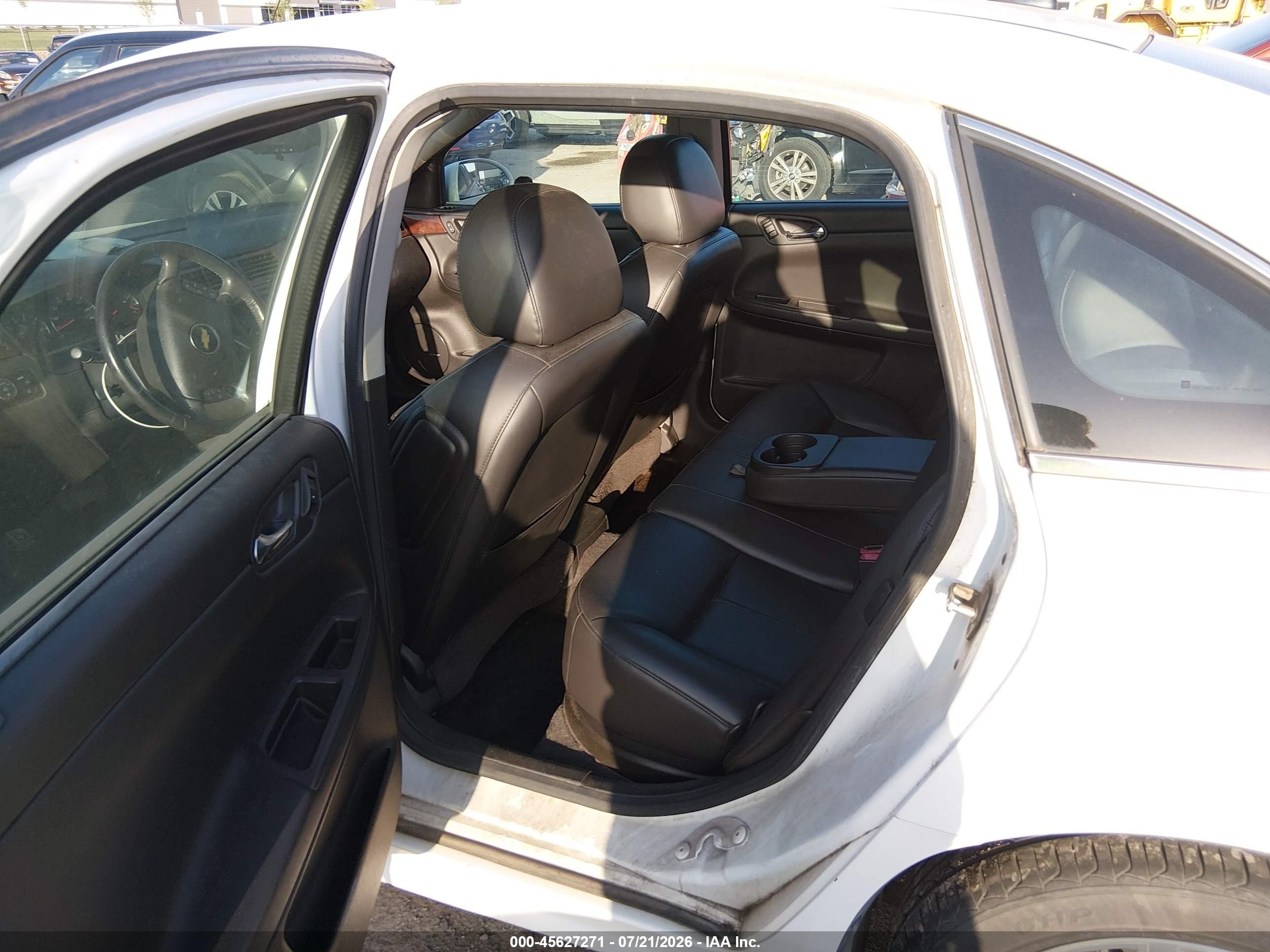 2010 Chevrolet Impala Lt White vin: 2G1WB5EK8A1261919