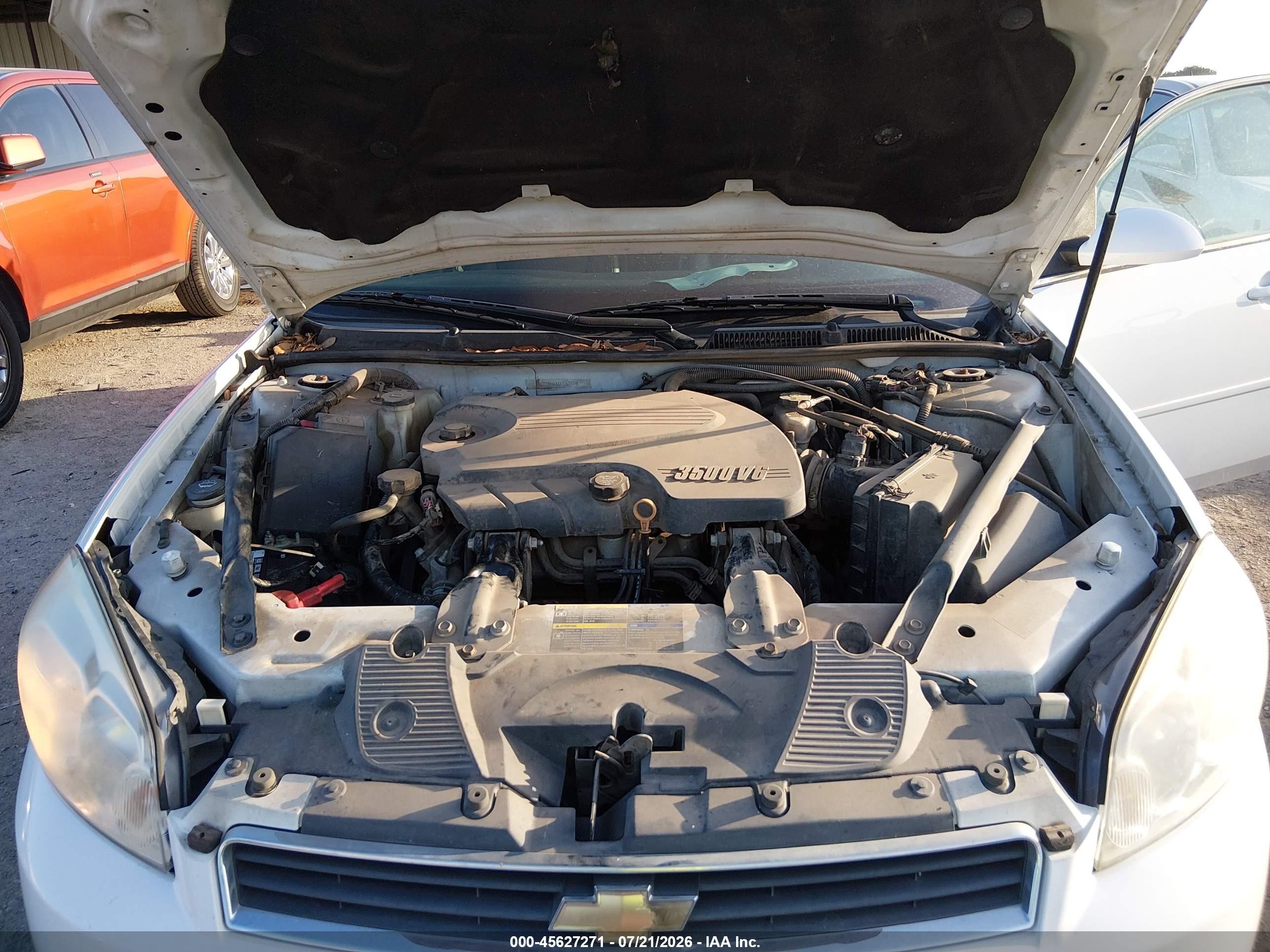2010 Chevrolet Impala Lt White vin: 2G1WB5EK8A1261919