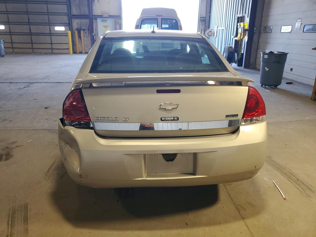 2011 Chevrolet Impala Lt Кремовый vin: 2G1WB5EK8B1100178
