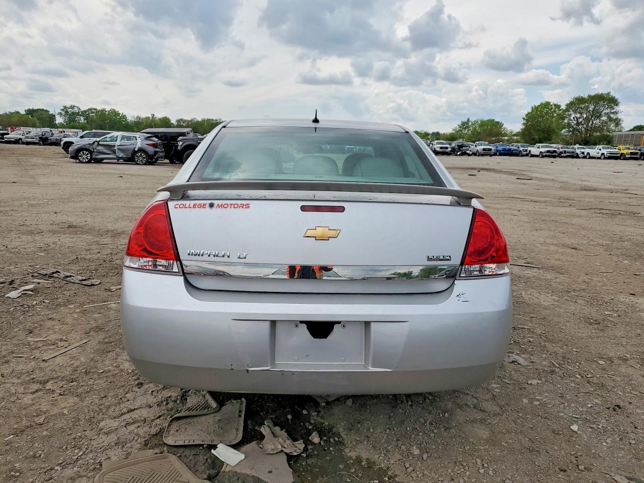 2011 Chevrolet Impala Lt Silver vin: 2G1WB5EK8B1104117