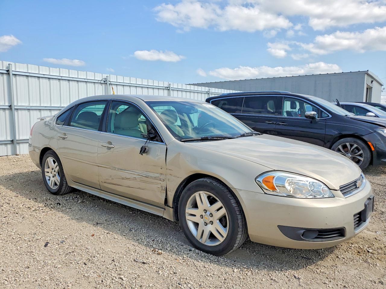 2011 Chevrolet Impala Lt Желто-коричневый vin: 2G1WB5EK8B1300560