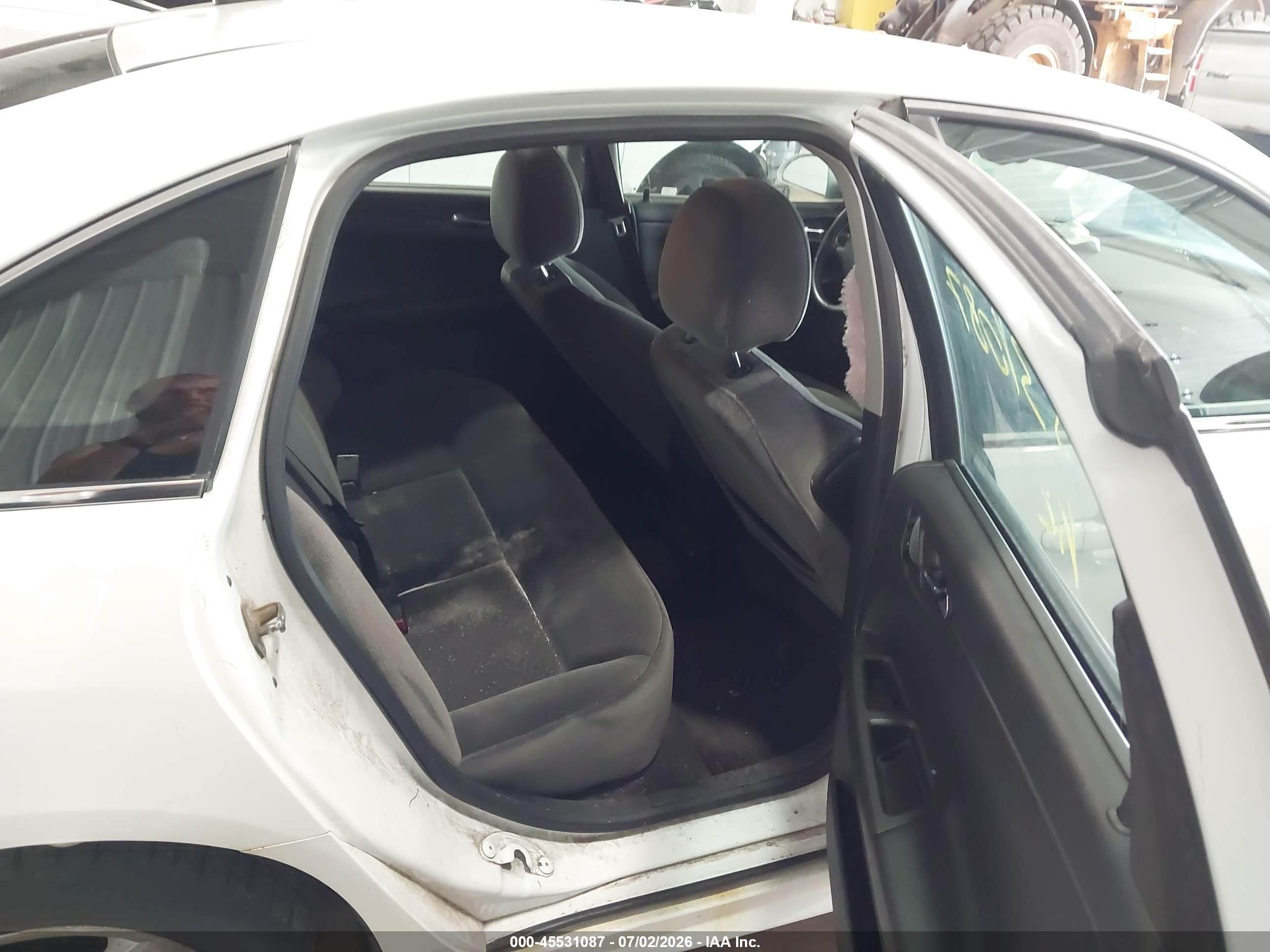 2010 Chevrolet Impala Lt White vin: 2G1WB5EK9A1187183