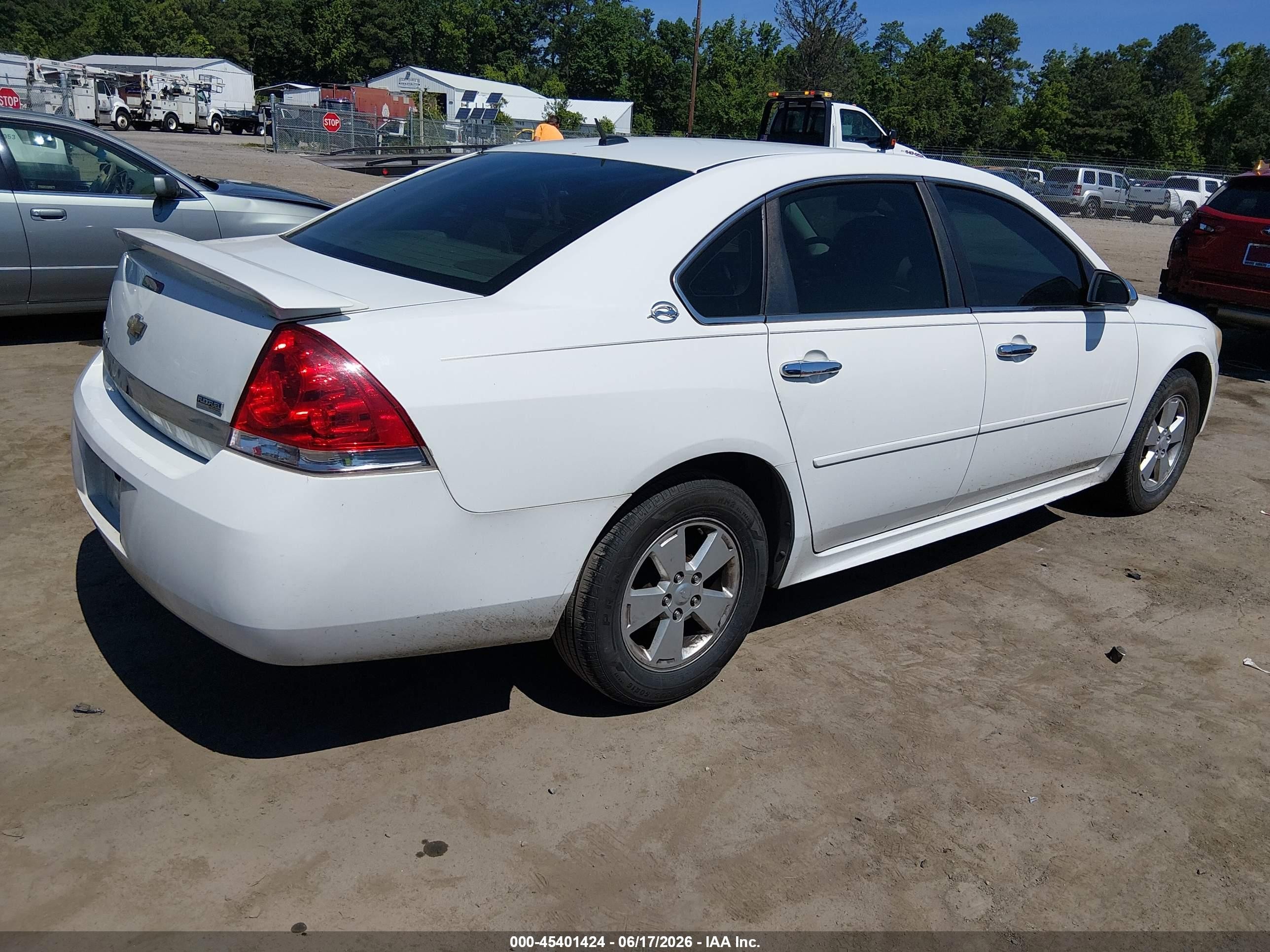 2010 Chevrolet Impala Lt White vin: 2G1WB5EKXA1137926