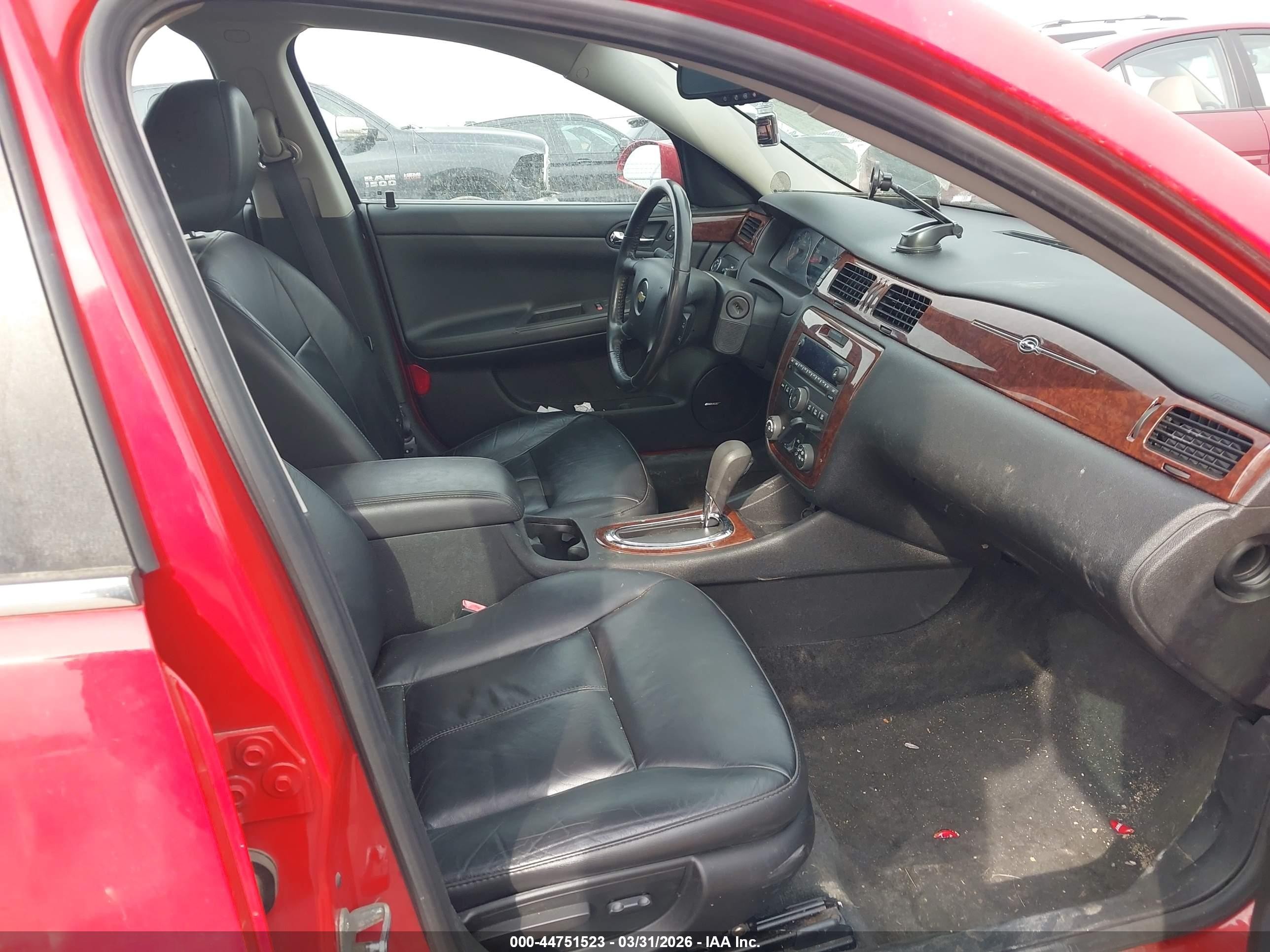2011 Chevrolet Impala Lt Red vin: 2G1WB5EKXB1206793