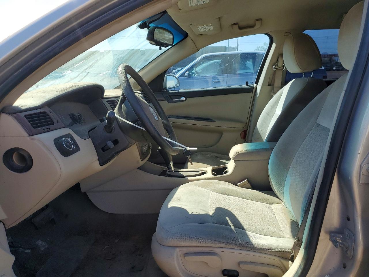2010 Chevrolet Impala Lt Cream vin: 2G1WB5EN2A1117504