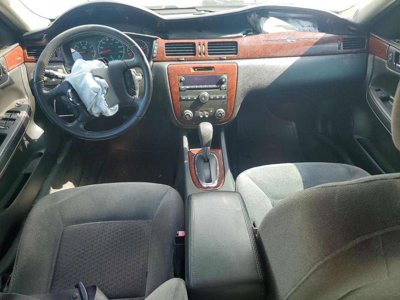 2010 Chevrolet Impala Lt Серебряный vin: 2G1WB5EN4A1185612