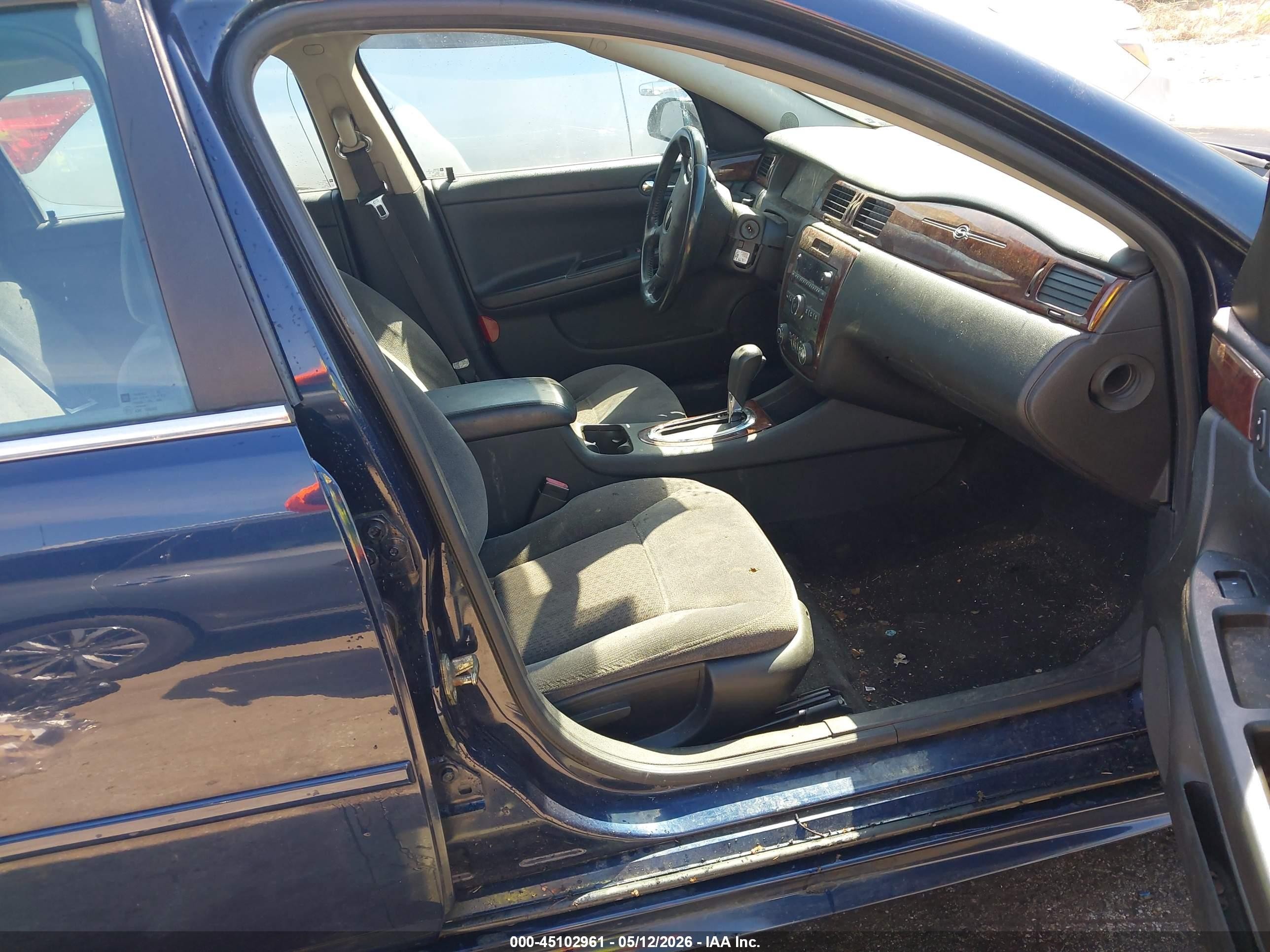 2010 Chevrolet Impala Lt Blue vin: 2G1WB5EN5A1217807
