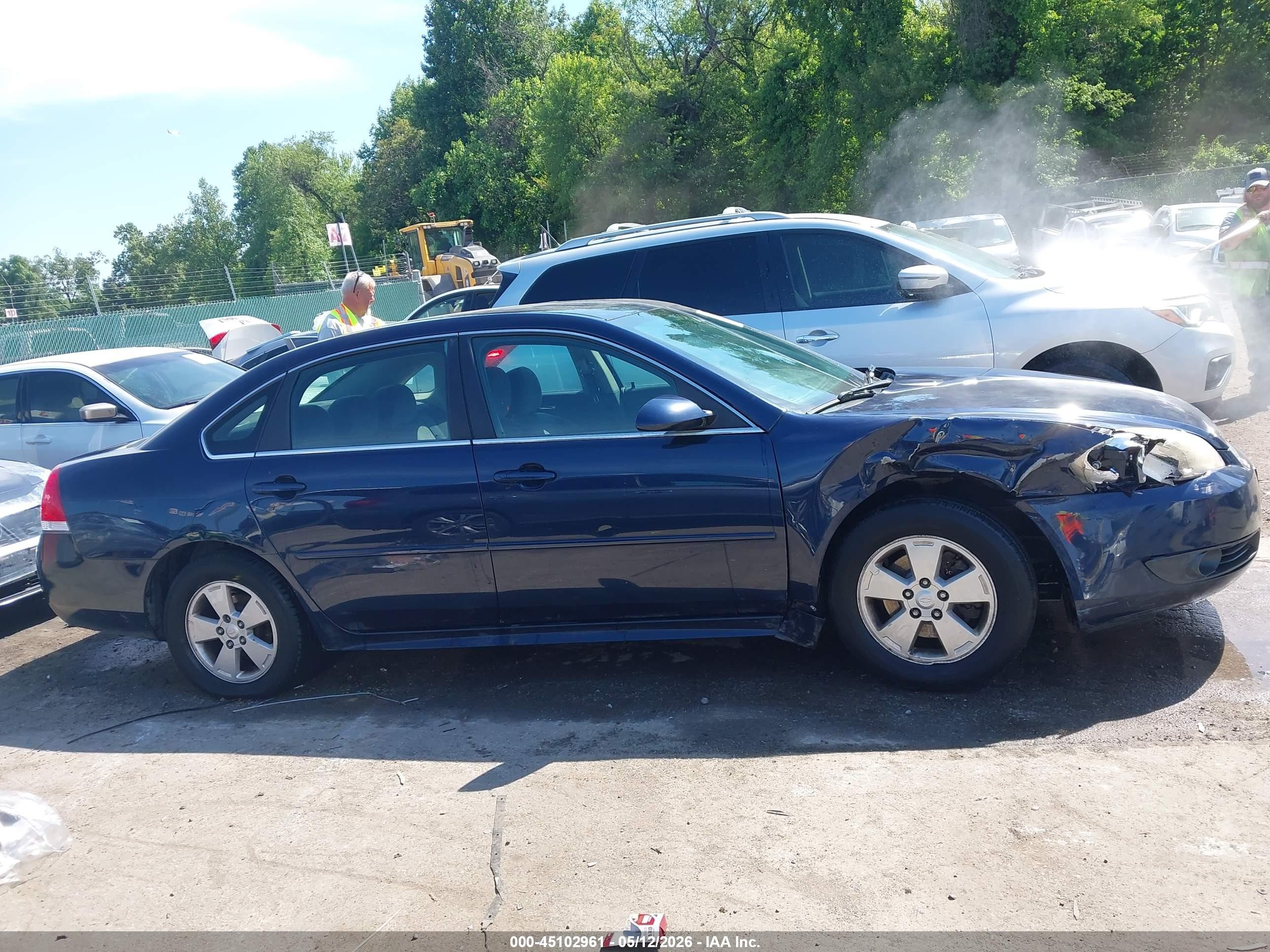 2010 Chevrolet Impala Lt Blue vin: 2G1WB5EN5A1217807