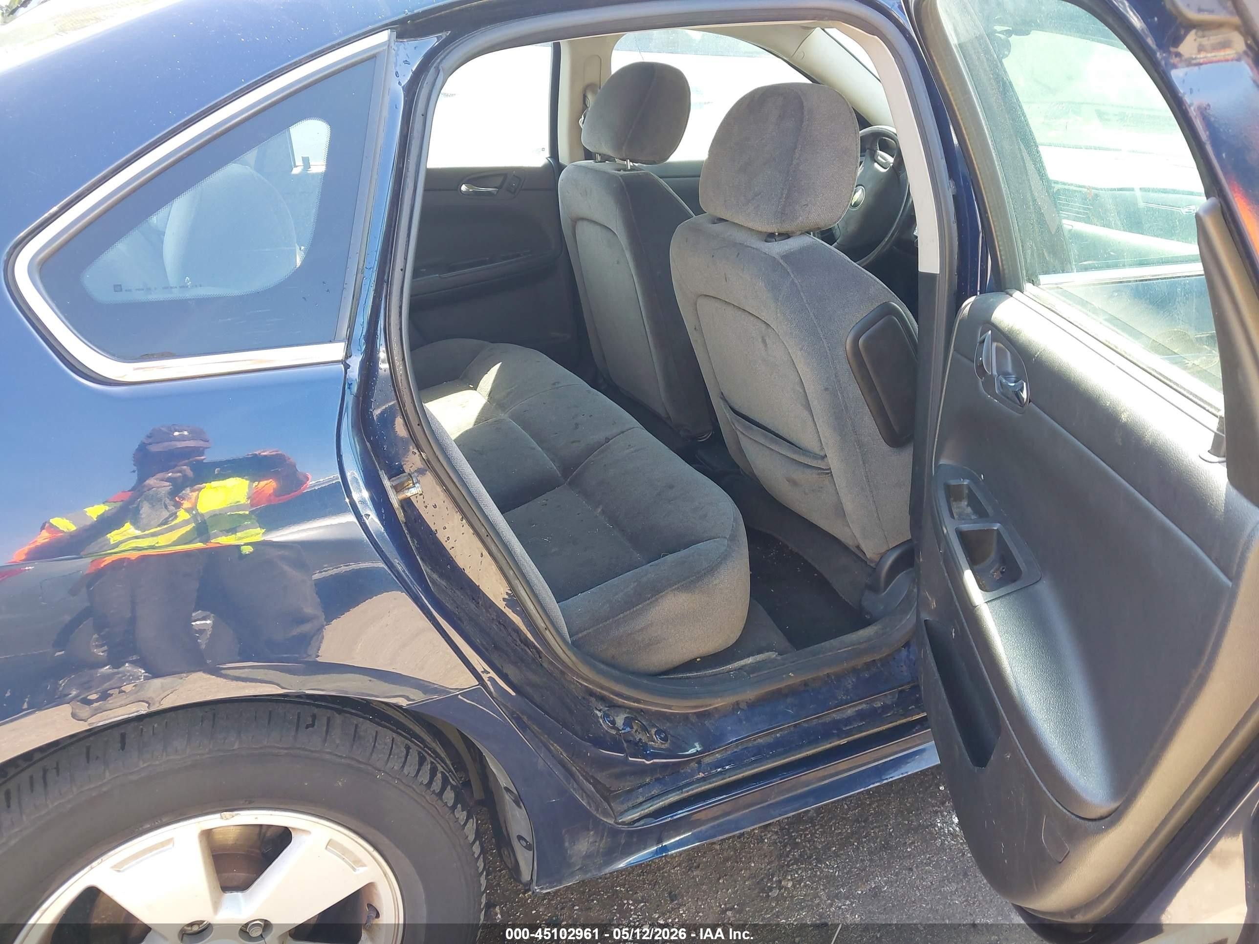 2010 Chevrolet Impala Lt Blue vin: 2G1WB5EN5A1217807