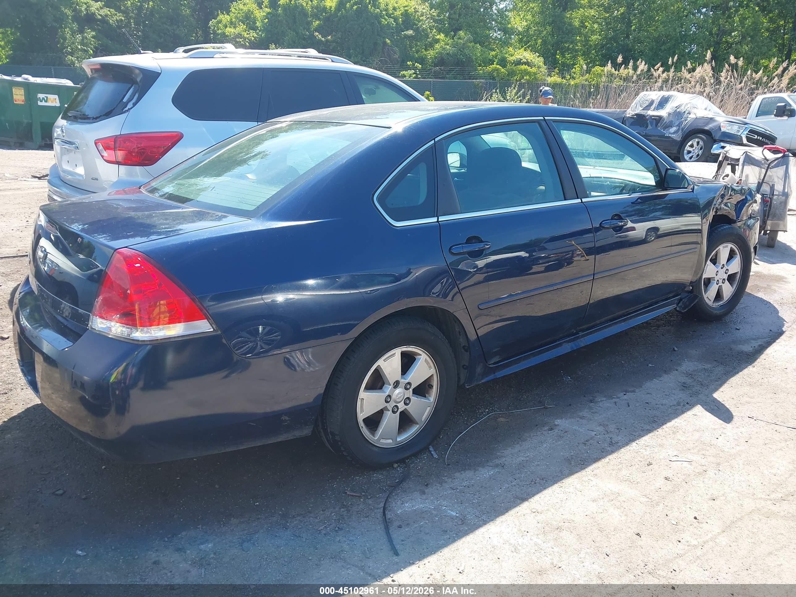 2010 Chevrolet Impala Lt Blue vin: 2G1WB5EN5A1217807