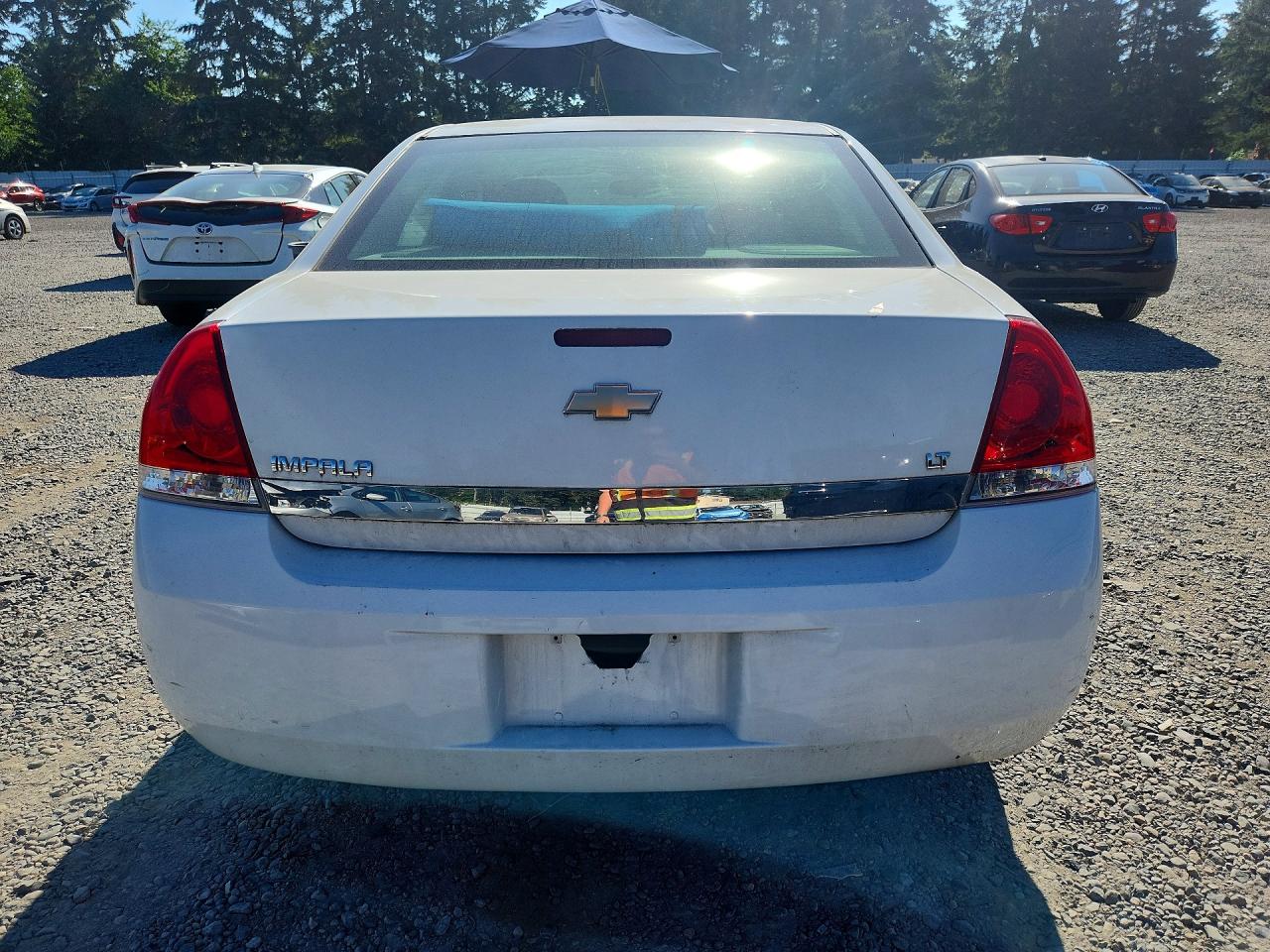 2010 Chevrolet Impala Lt White vin: 2G1WB5EN5A1265095