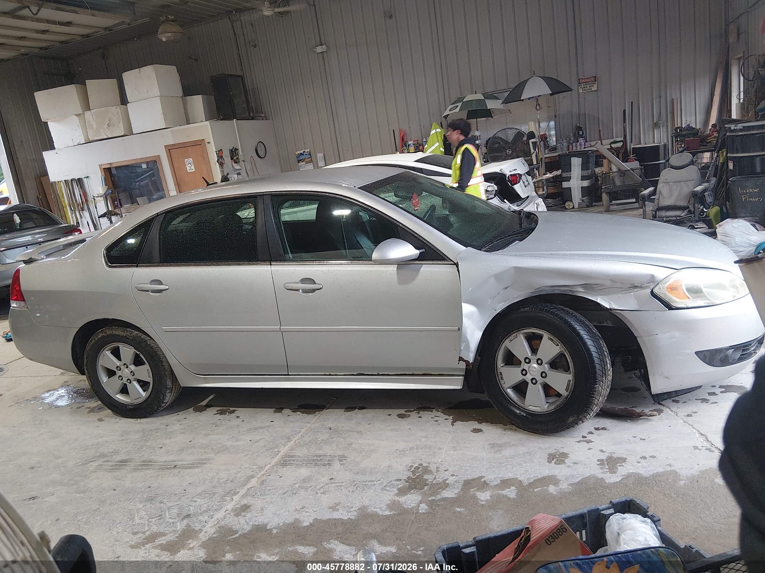 2010 Chevrolet Impala Lt Silver vin: 2G1WB5EN6A1140591
