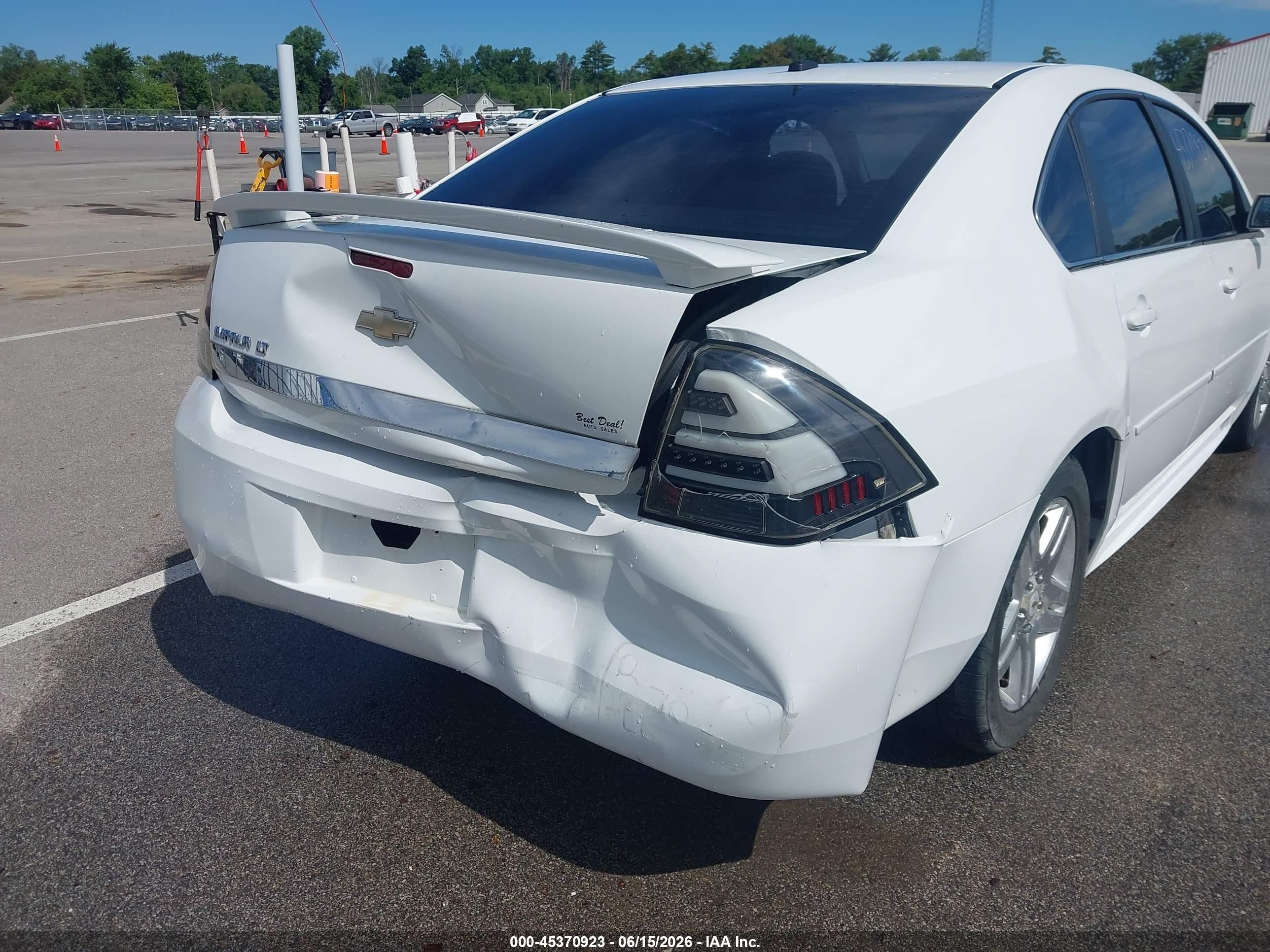 2010 Chevrolet Impala Lt White vin: 2G1WB5EN8A1186567