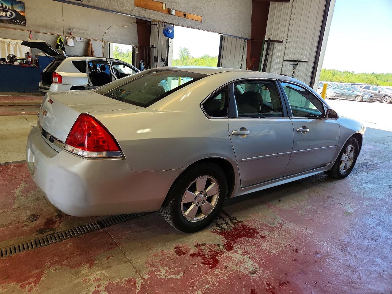 2010 Chevrolet Impala Lt Silver vin: 2G1WB5EN9A1246095
