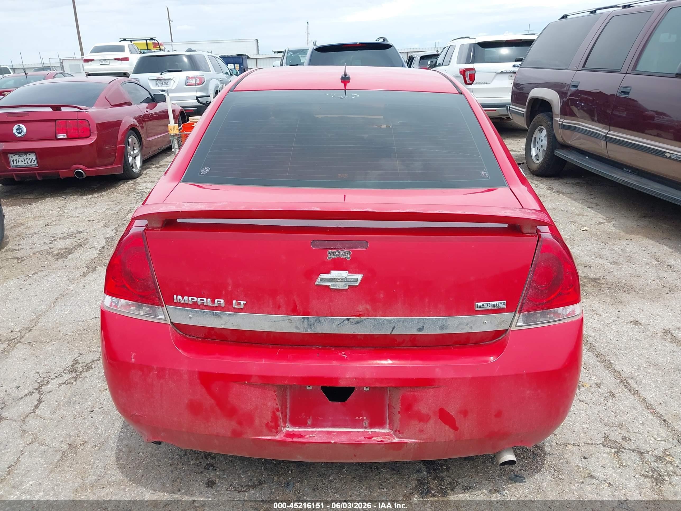 2009 Chevrolet Impala Lt Red vin: 2G1WC57MX91145726