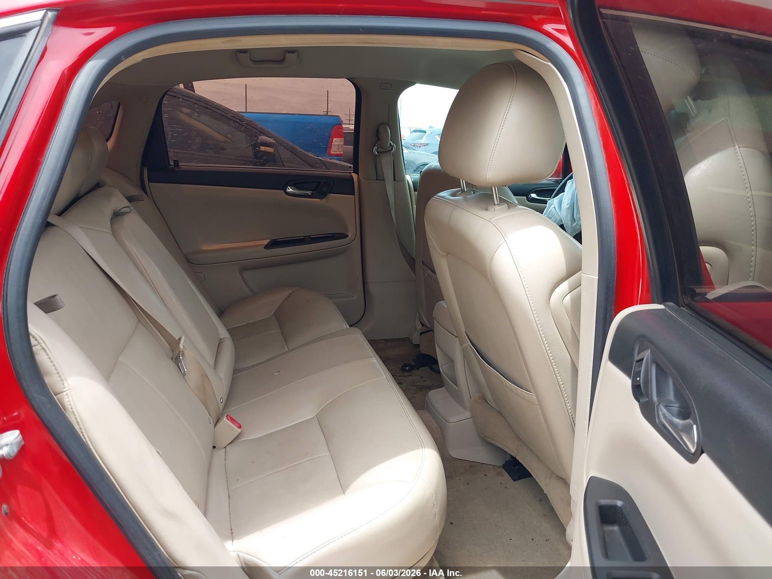 2009 Chevrolet Impala Lt Red vin: 2G1WC57MX91145726