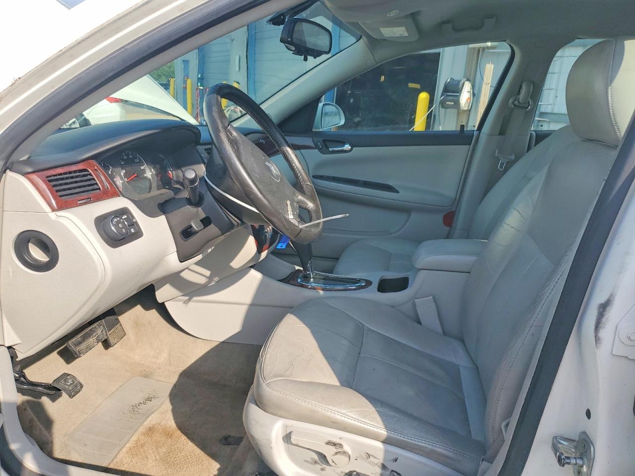 2006 Chevrolet Impala Lt White vin: 2G1WC581969316984