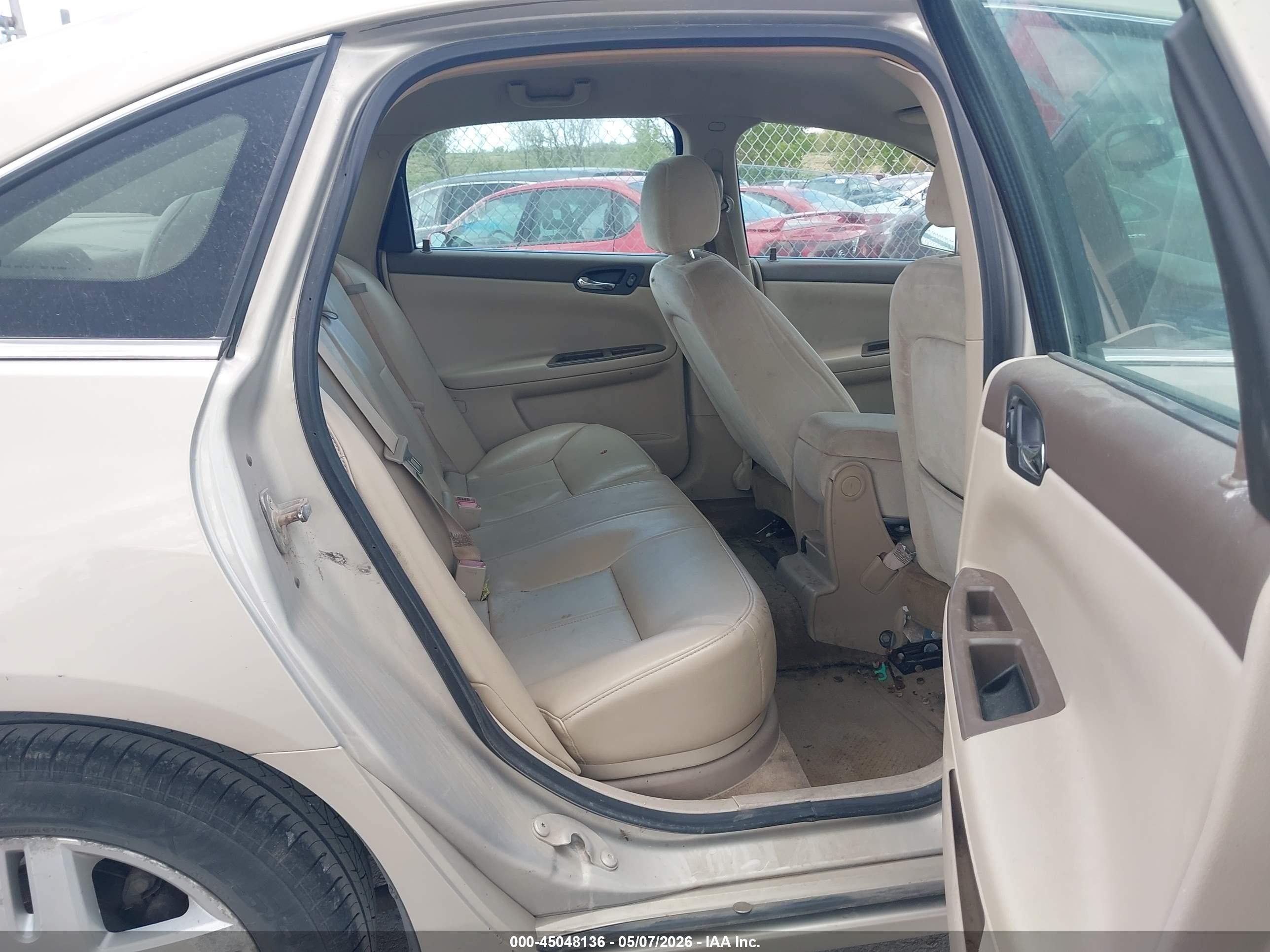 2008 Chevrolet Impala Lt Бежевый vin: 2G1WC583381286108