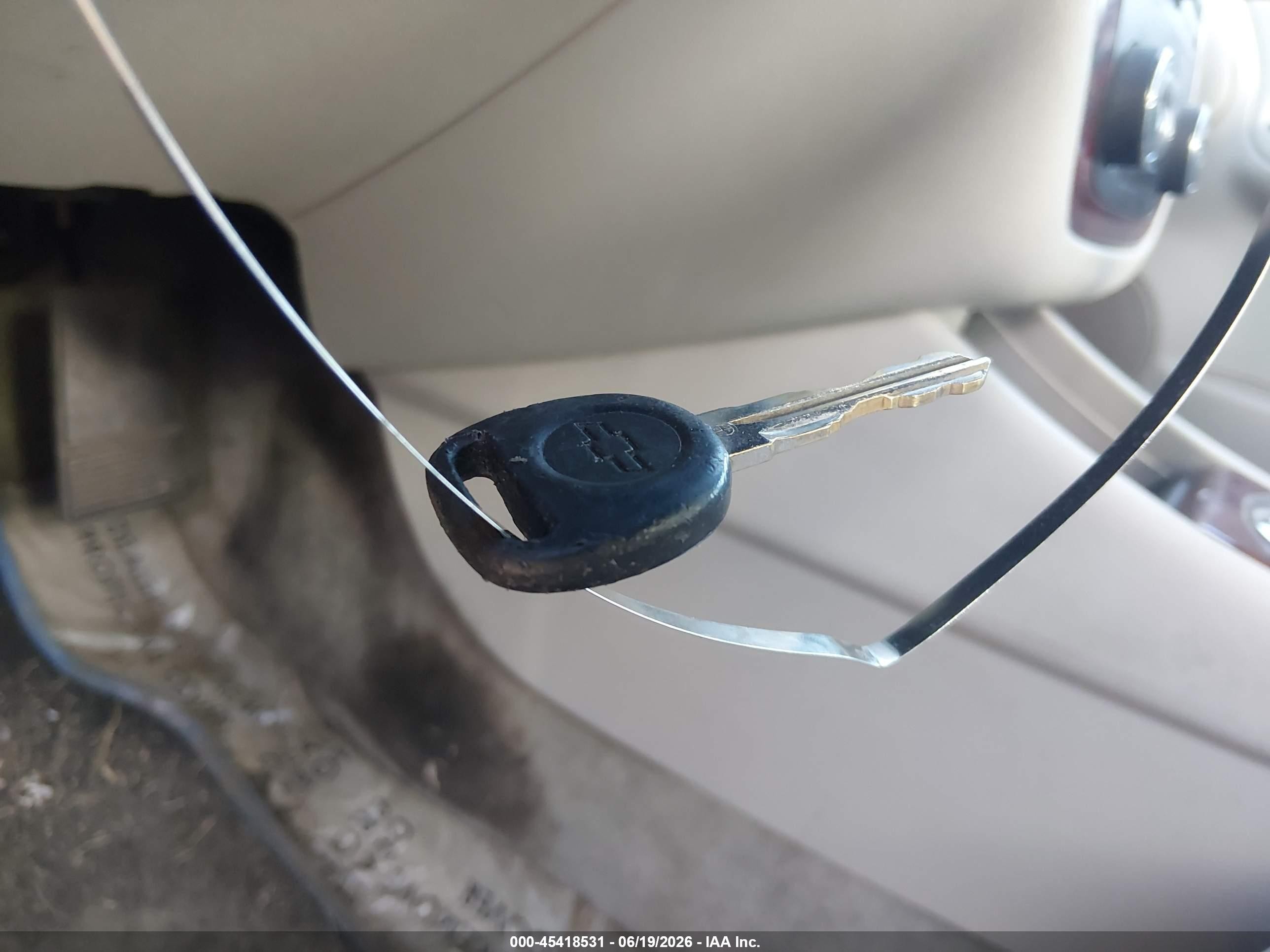 2008 Chevrolet Impala Lt Серый vin: 2G1WC583781229636
