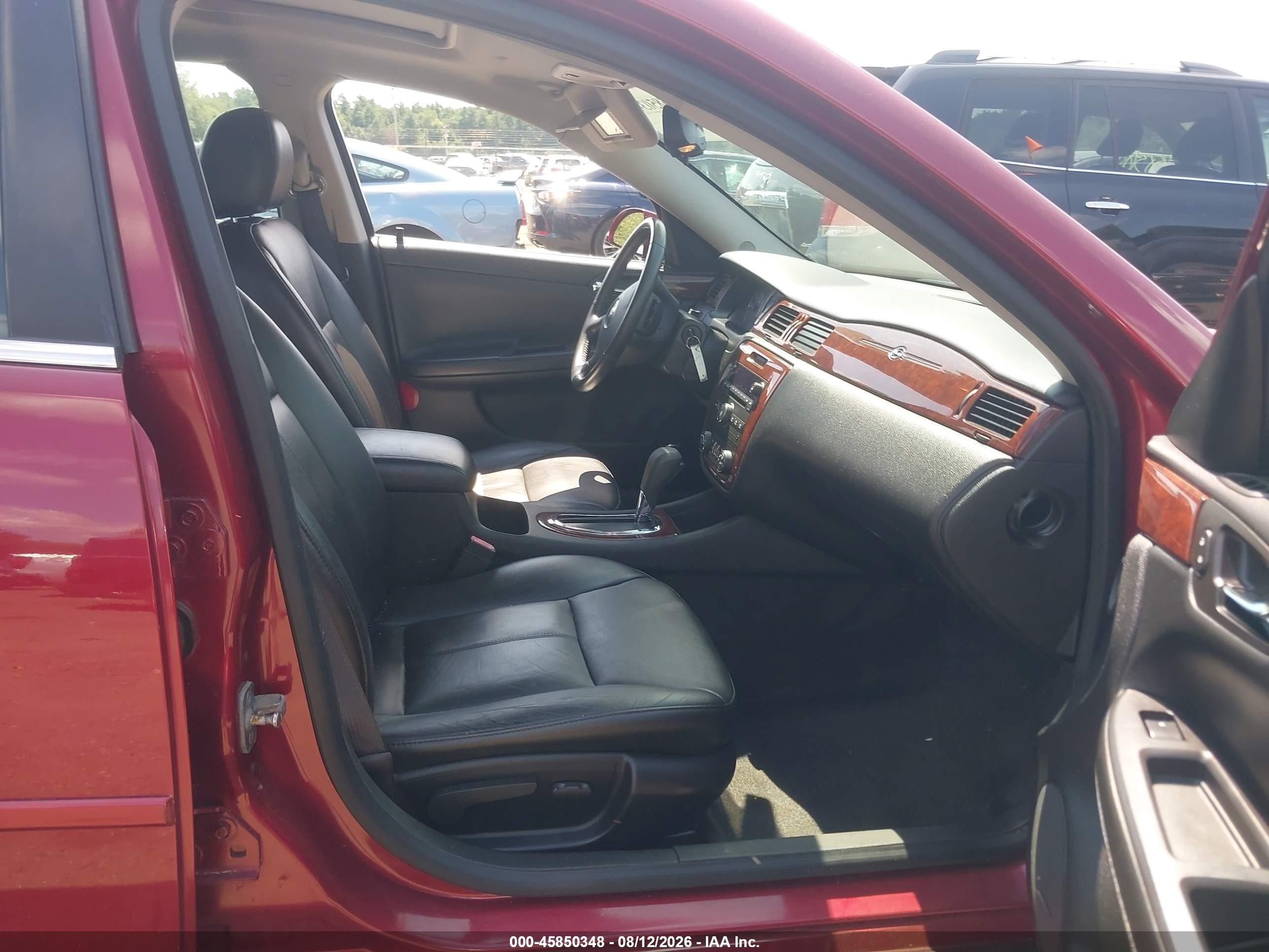 2008 Chevrolet Impala Lt Red vin: 2G1WC583789245207