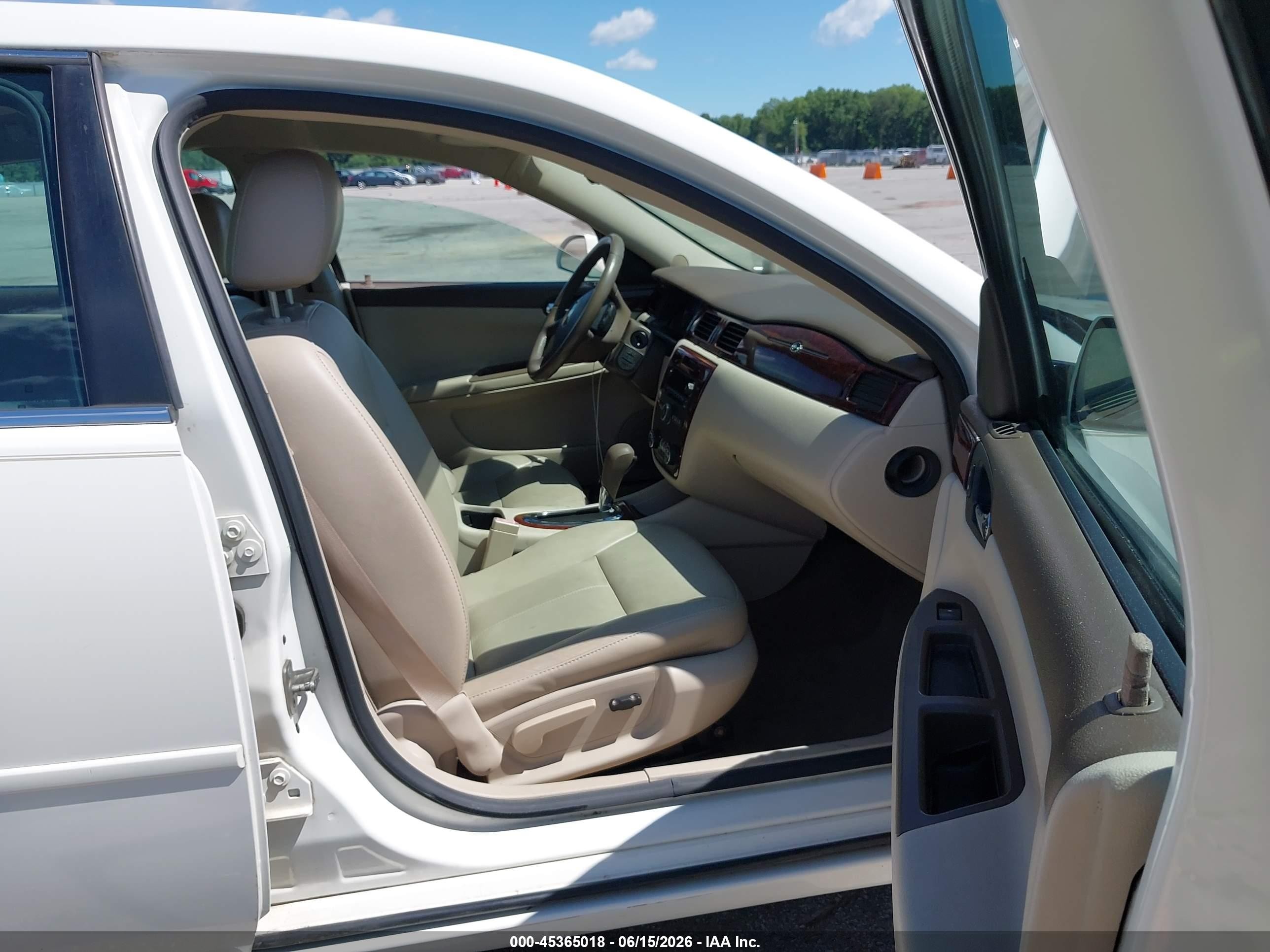 2007 Chevrolet Impala Lt White vin: 2G1WC58R979324512
