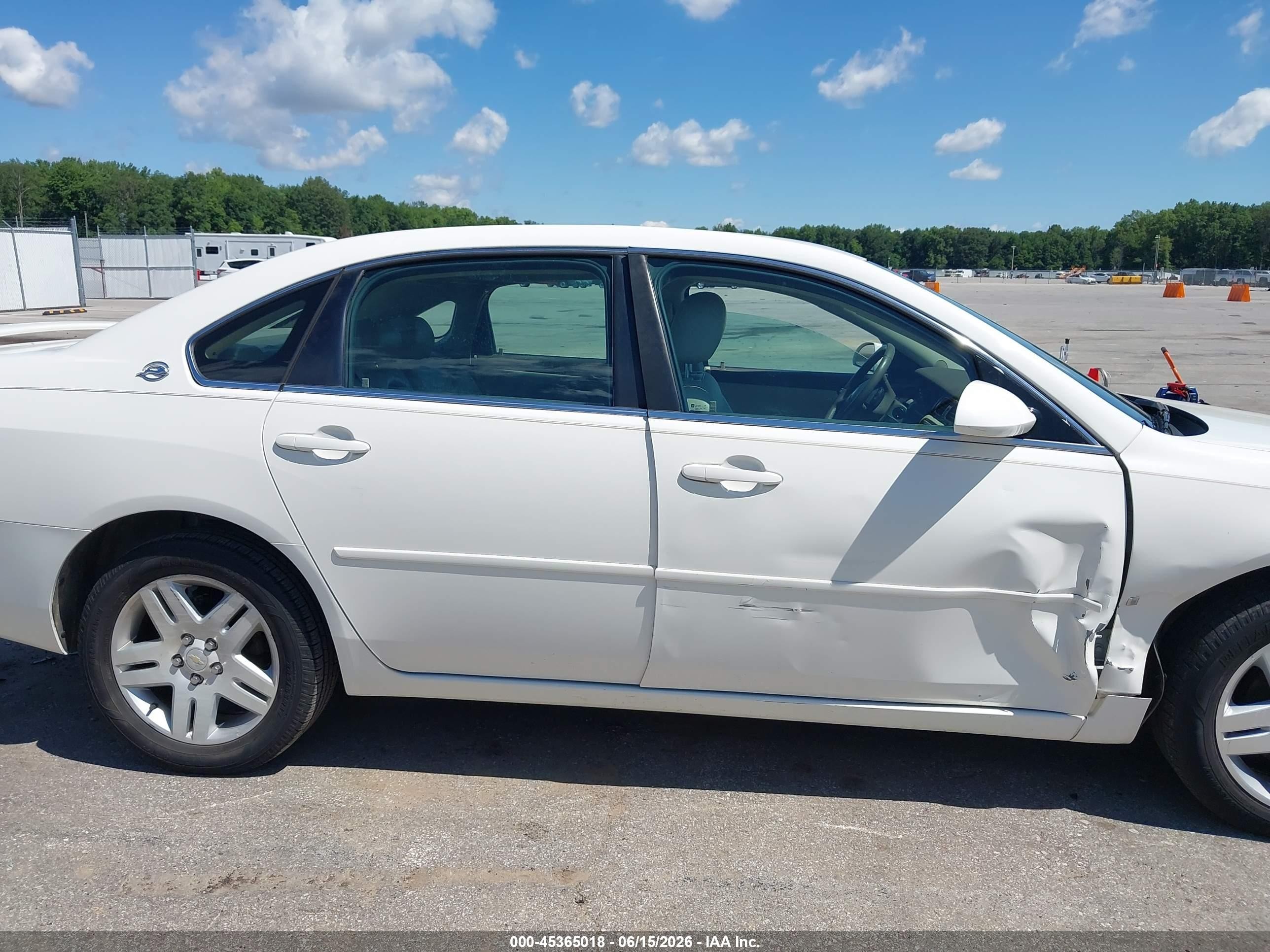 2007 Chevrolet Impala Lt White vin: 2G1WC58R979324512