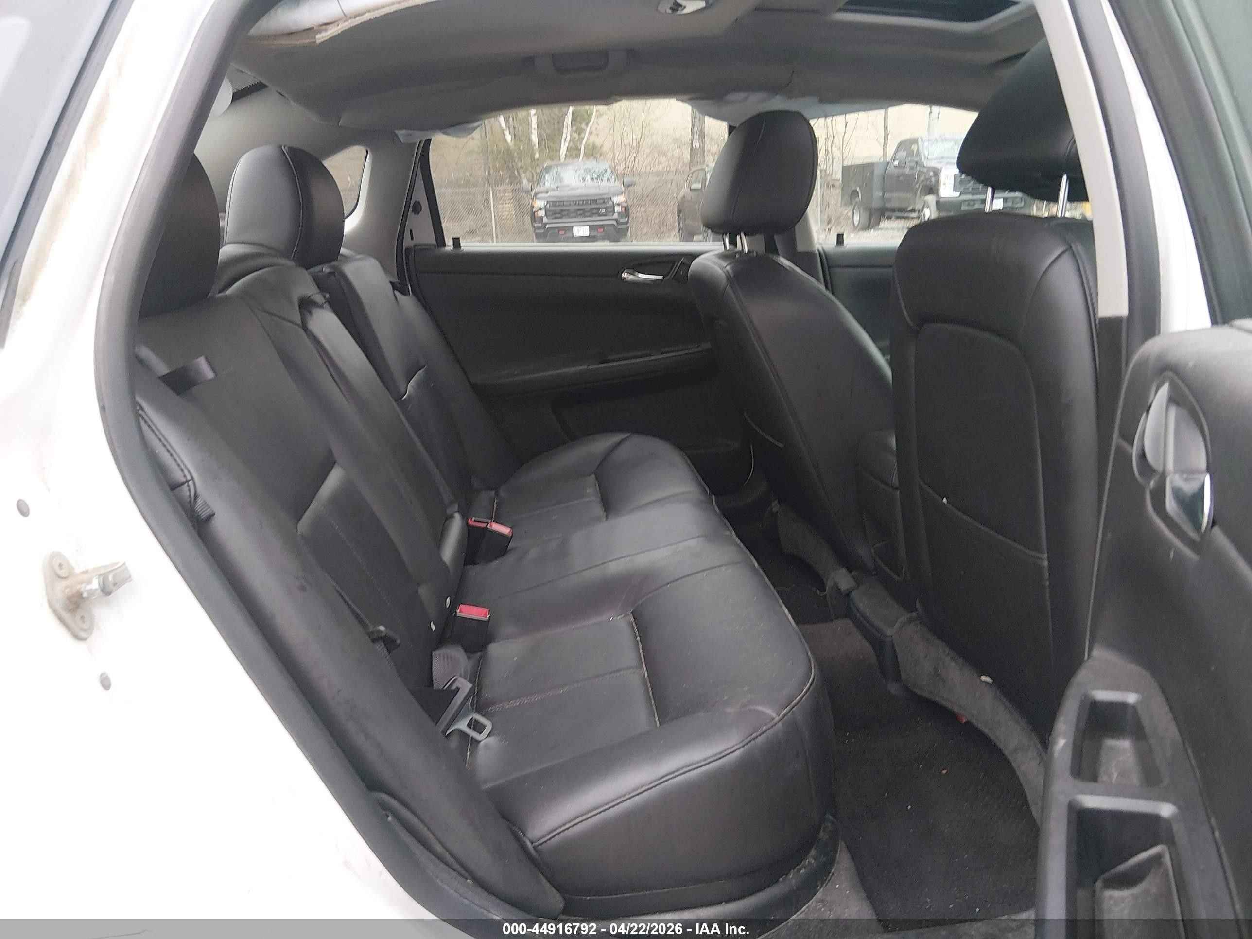 2015 Chevrolet Impala Limited Ltz White vin: 2G1WC5E30F1148902