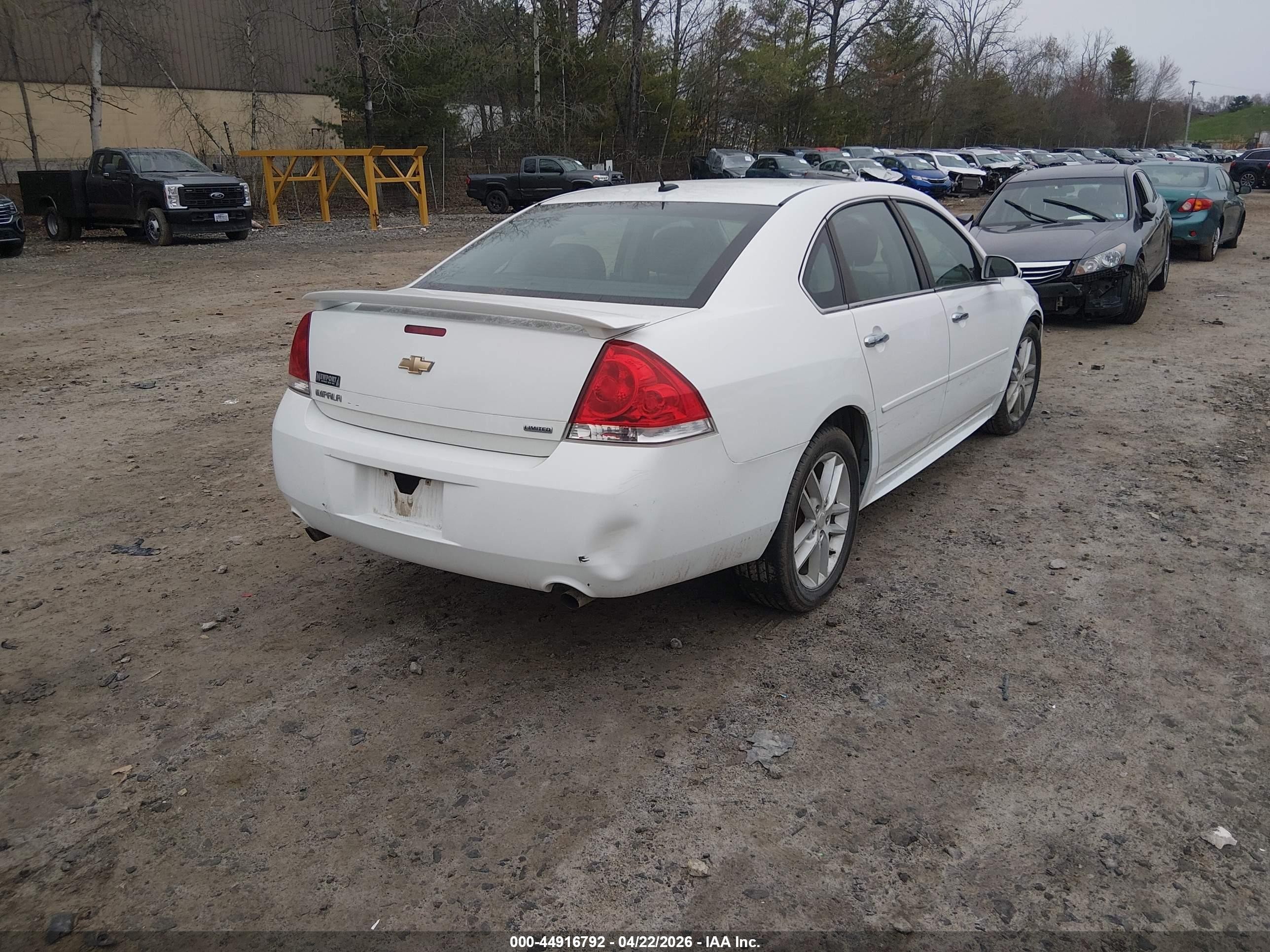 2015 Chevrolet Impala Limited Ltz White vin: 2G1WC5E30F1148902