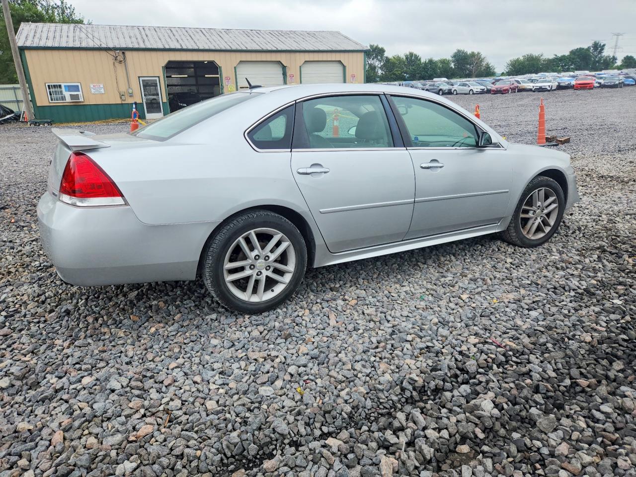 2014 Chevrolet Impala Limited Ltz Серебряный vin: 2G1WC5E31E1121867