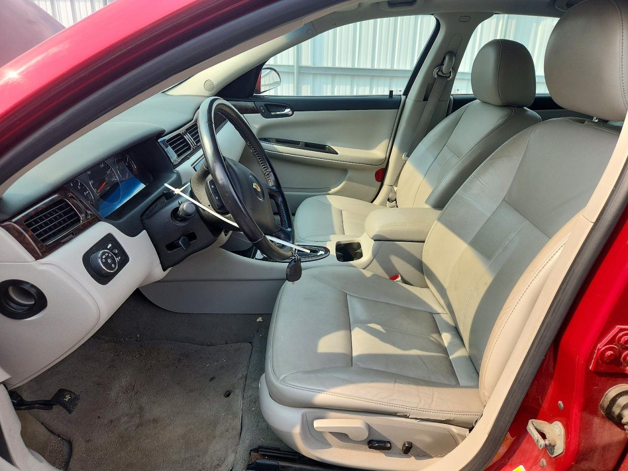 2012 Chevrolet Impala Ltz Red vin: 2G1WC5E32C1337045