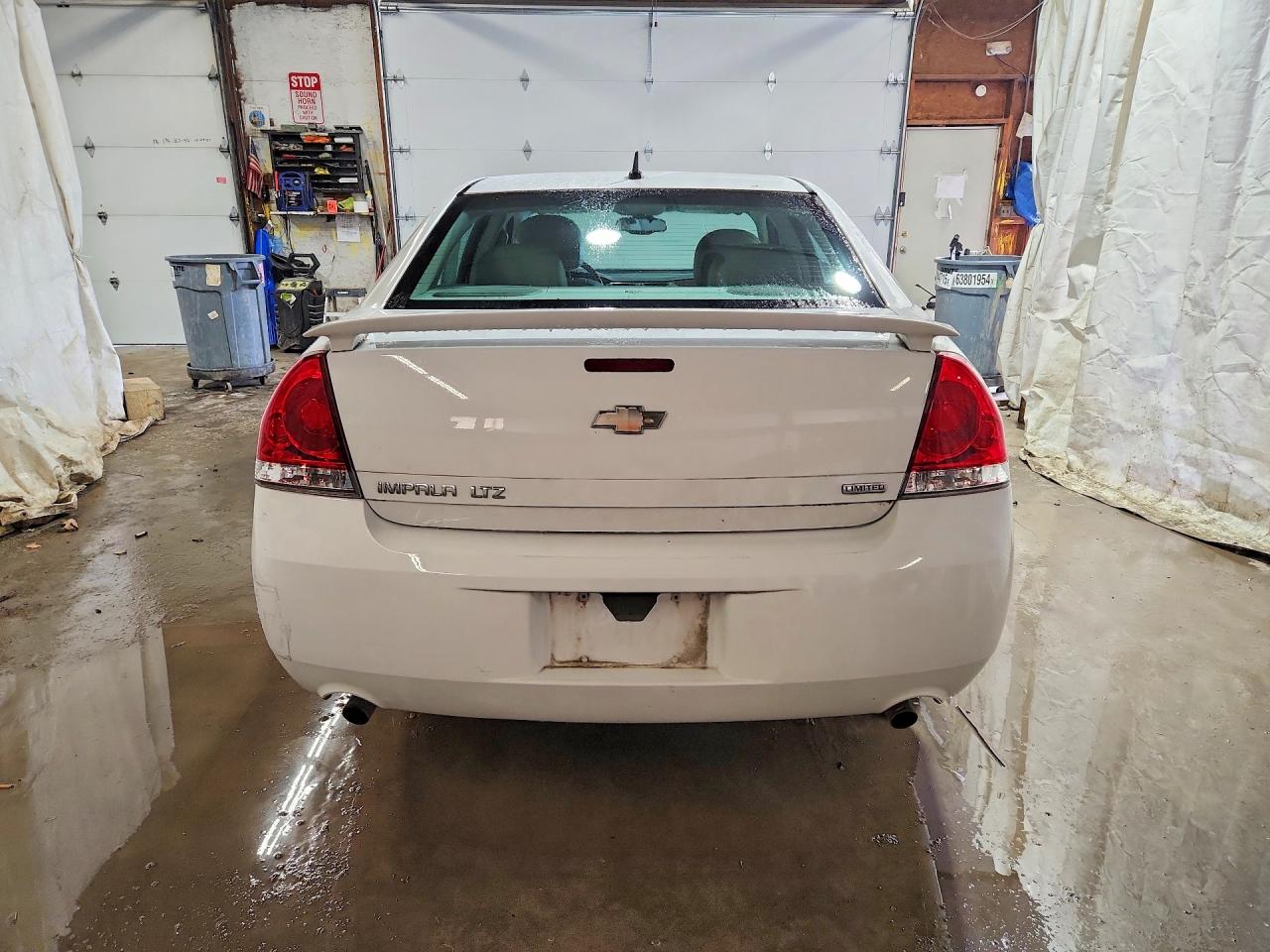 2014 Chevrolet Impala Limited Ltz White vin: 2G1WC5E33E1130280