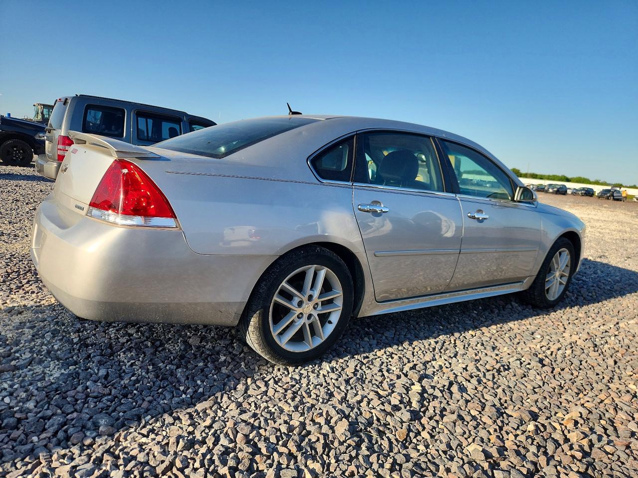2015 Chevrolet Impala Limited Ltz Silver vin: 2G1WC5E33F1142625