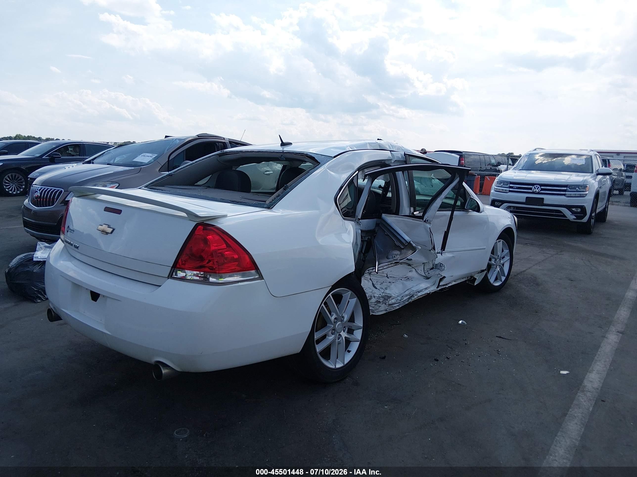 2012 Chevrolet Impala Ltz White vin: 2G1WC5E34C1196057