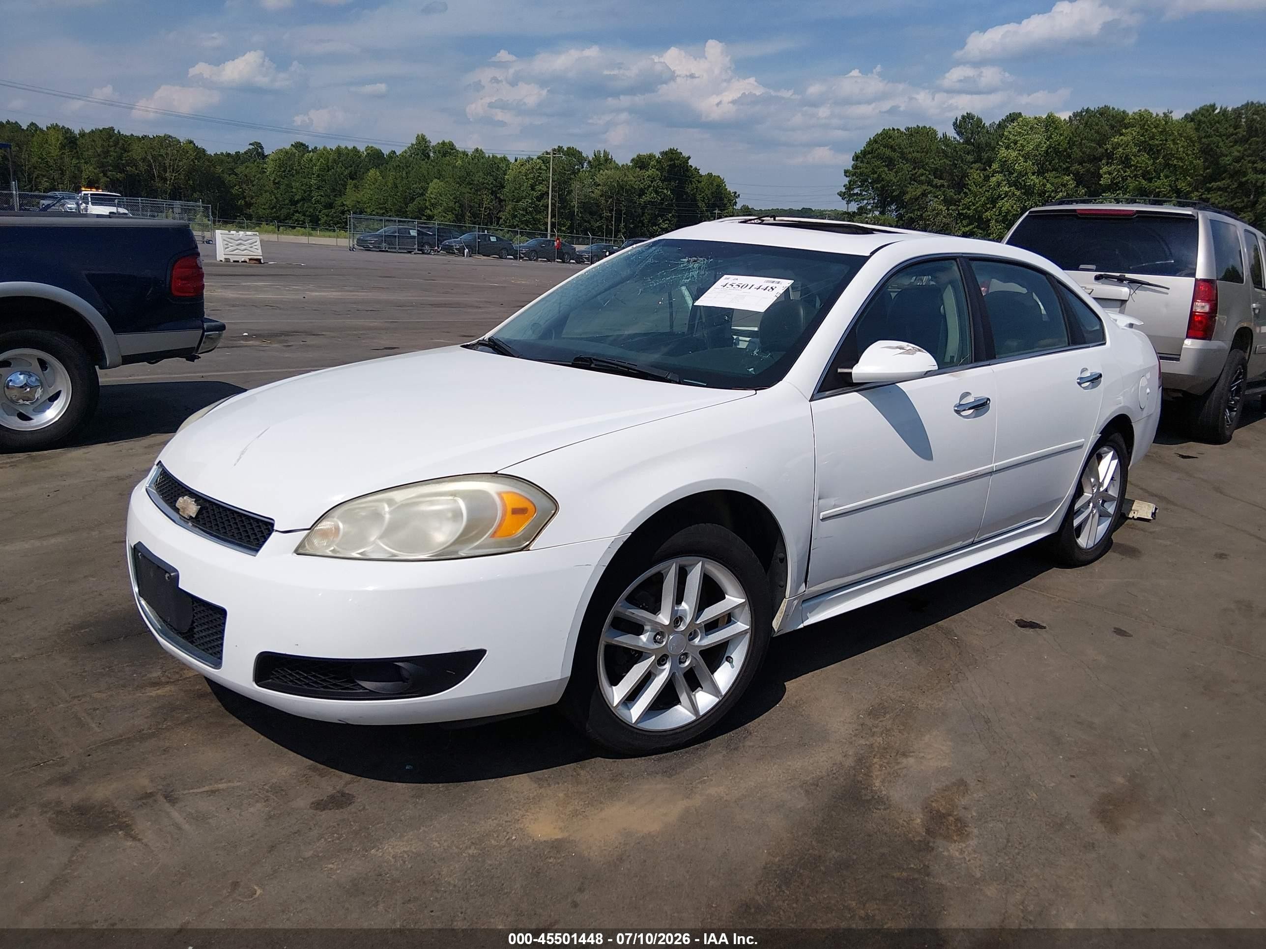 2012 Chevrolet Impala Ltz White vin: 2G1WC5E34C1196057