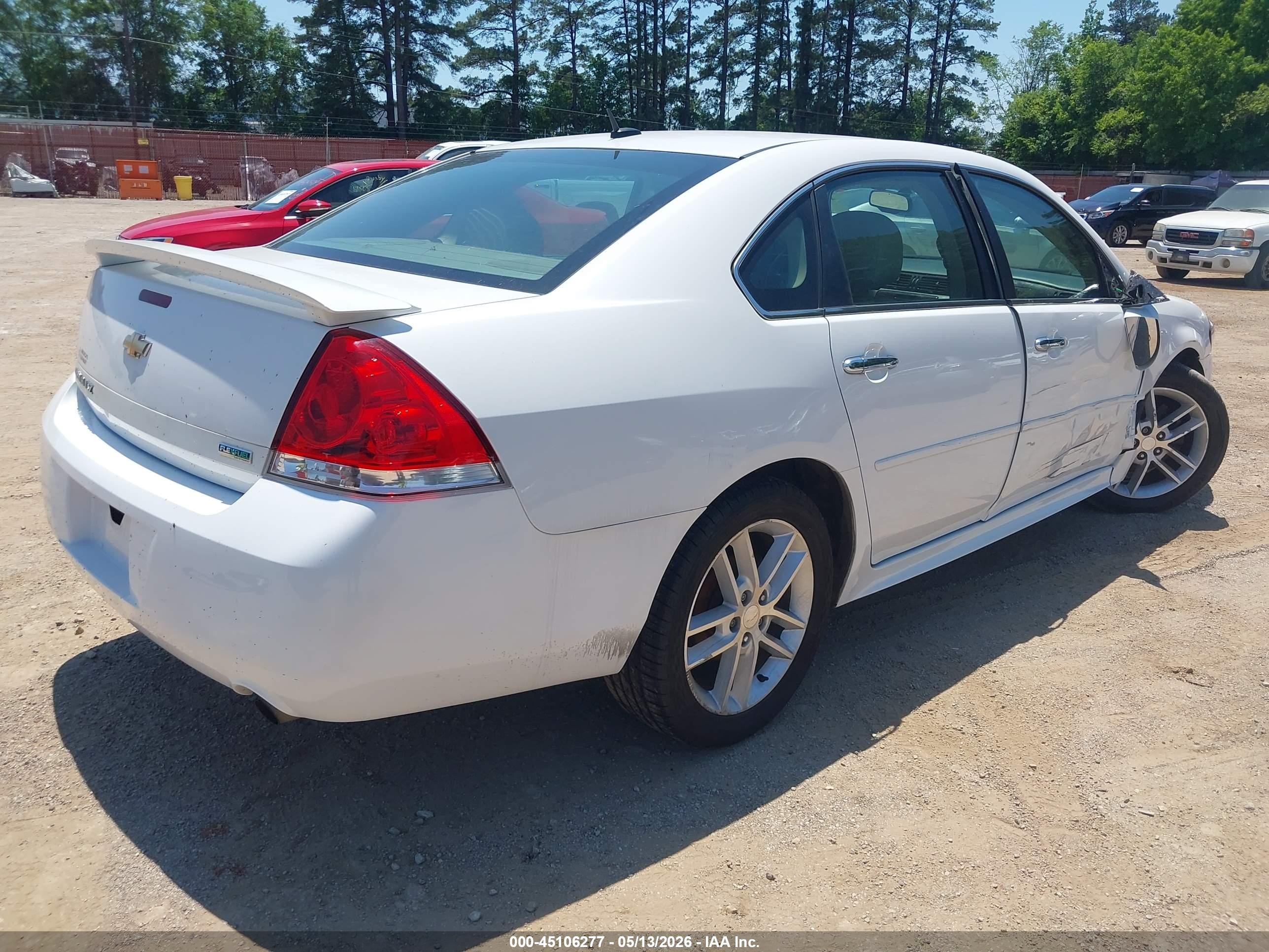 2012 Chevrolet Impala Ltz White vin: 2G1WC5E34C1241479