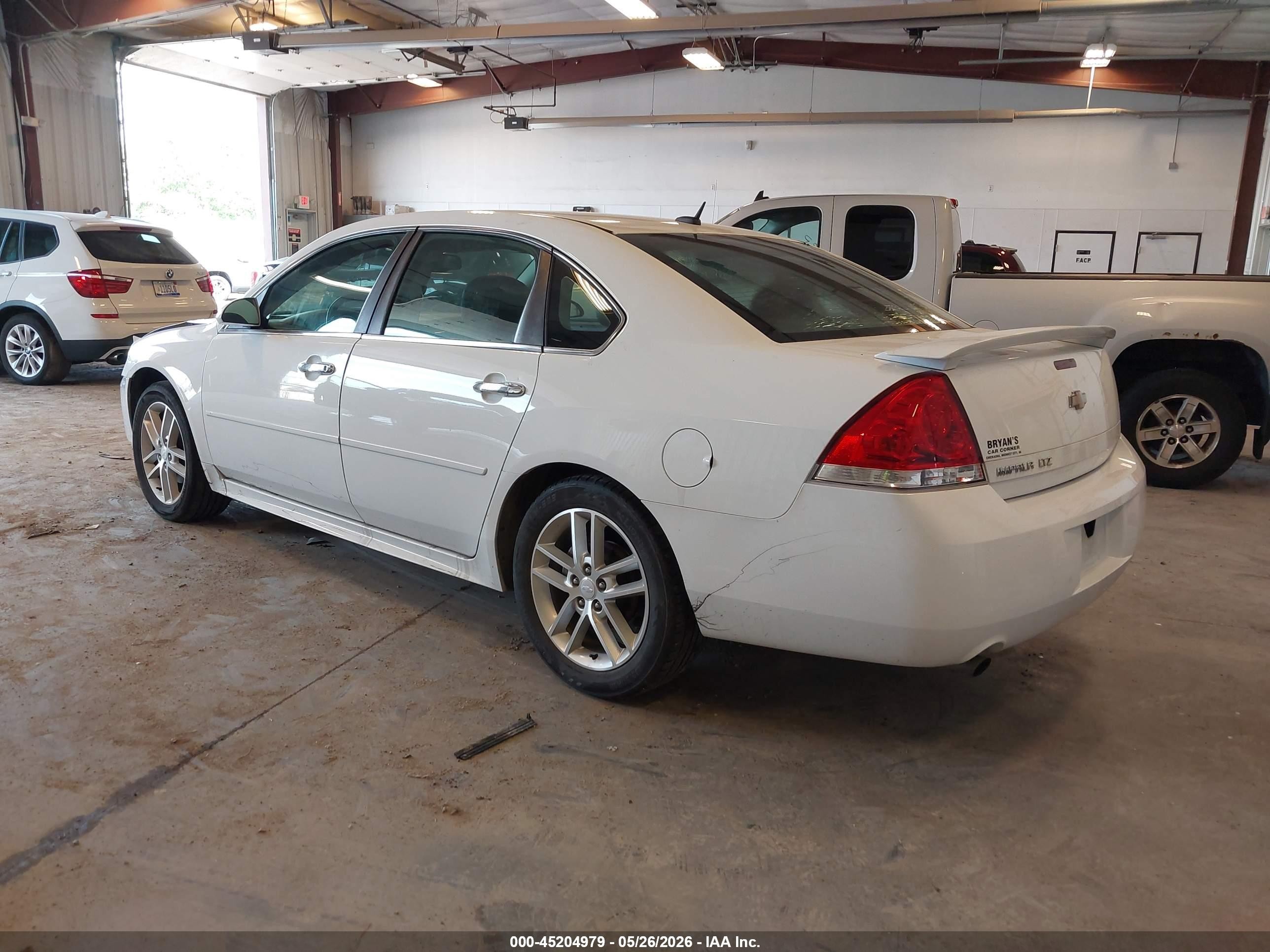 2013 Chevrolet Impala Ltz White vin: 2G1WC5E34D1142081